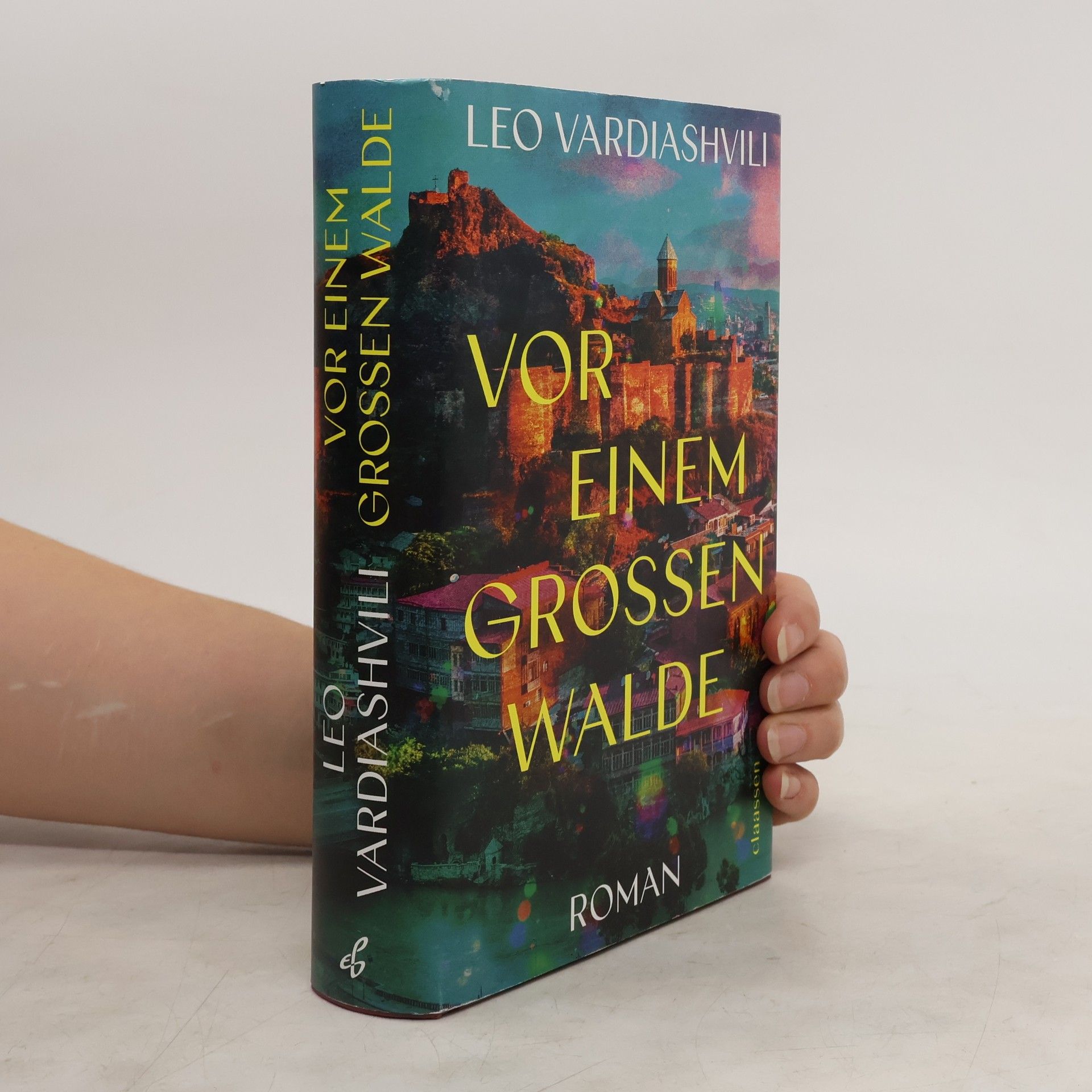 Leo Vardiashvili Vor einem großen Walde