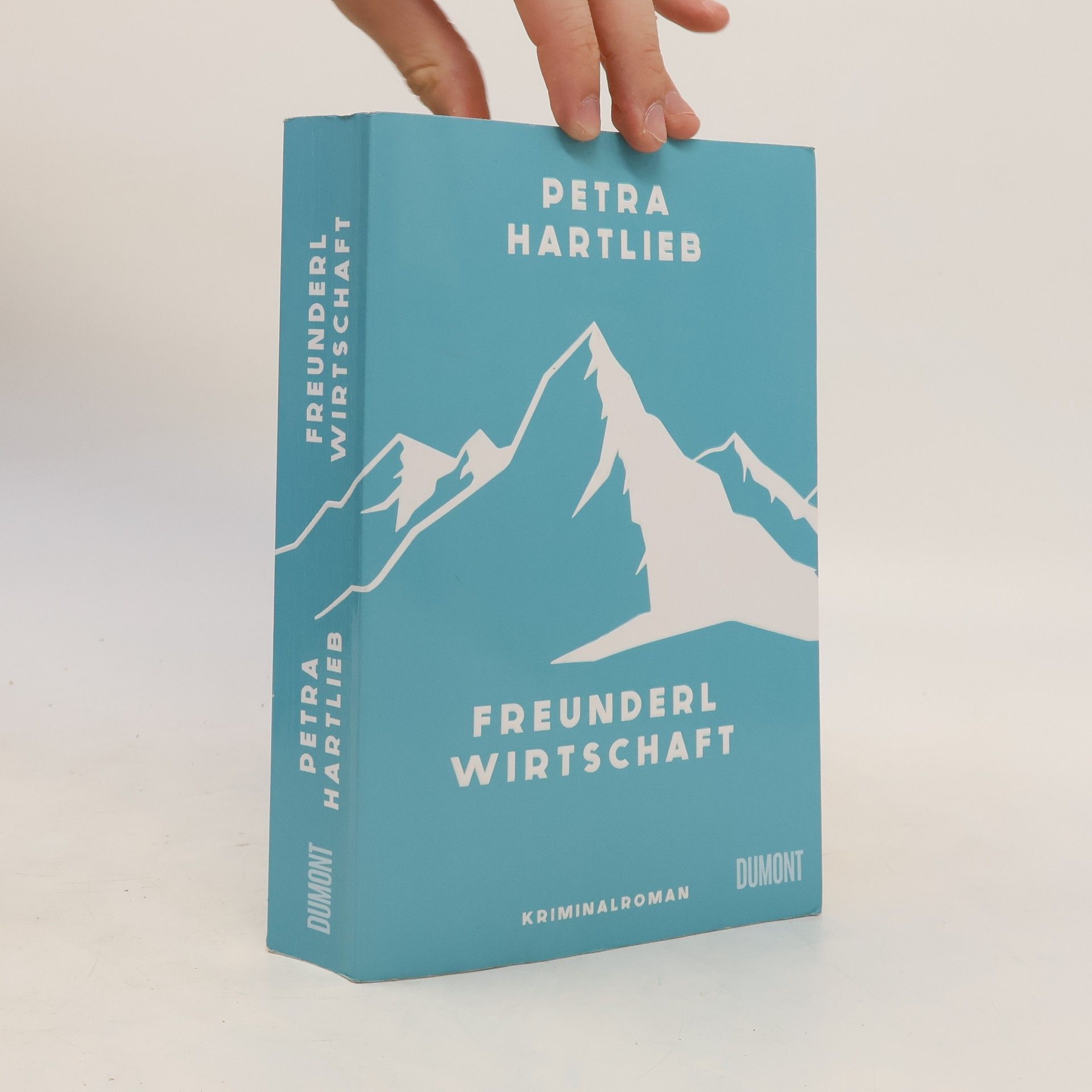 Petra Hartlieb Freunderlwirtschaft