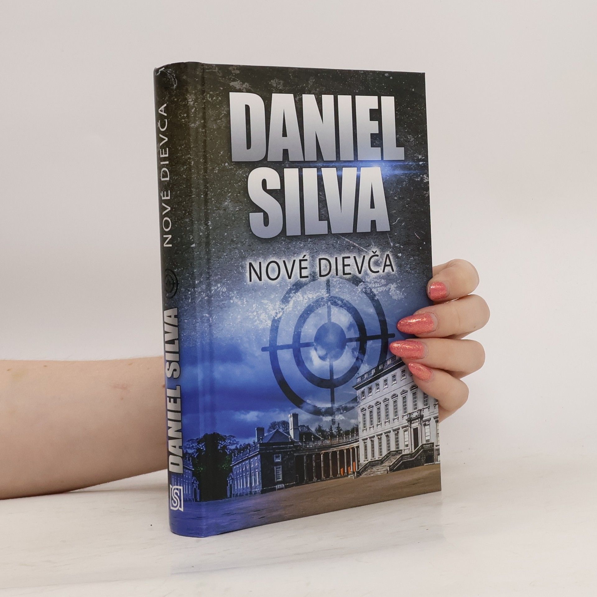 Daniel Silva Nové dievča