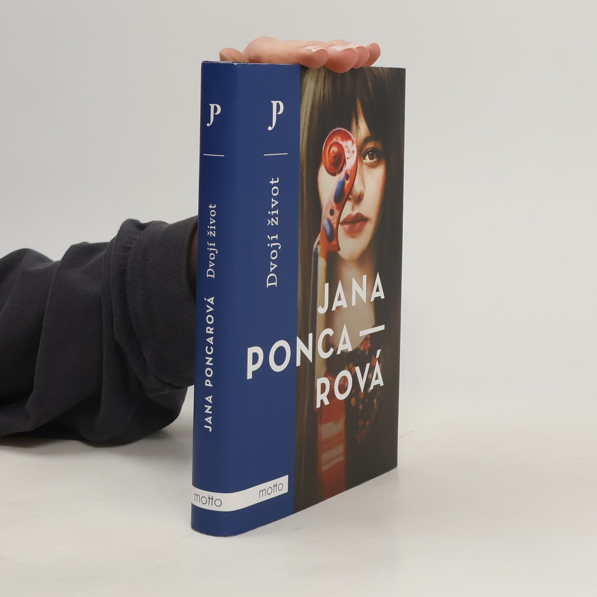 Jana Poncarová Dvojí život