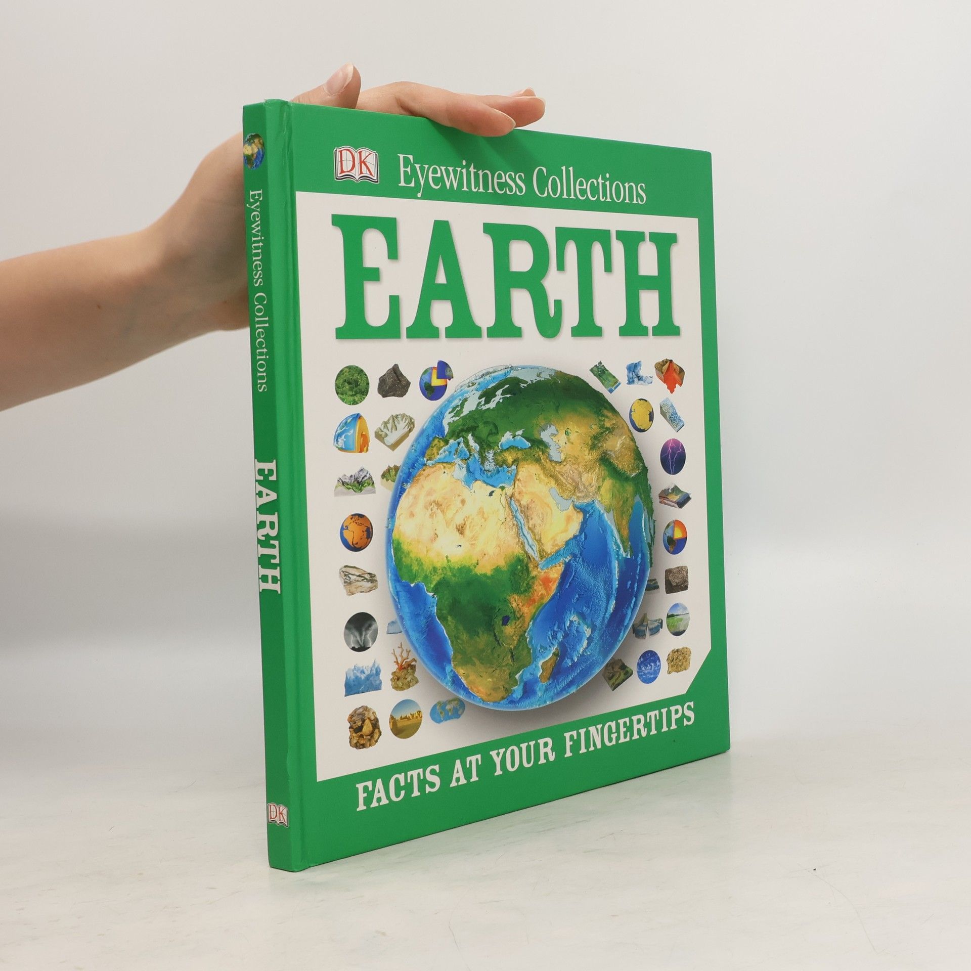 Collectif d'auteurs Earth