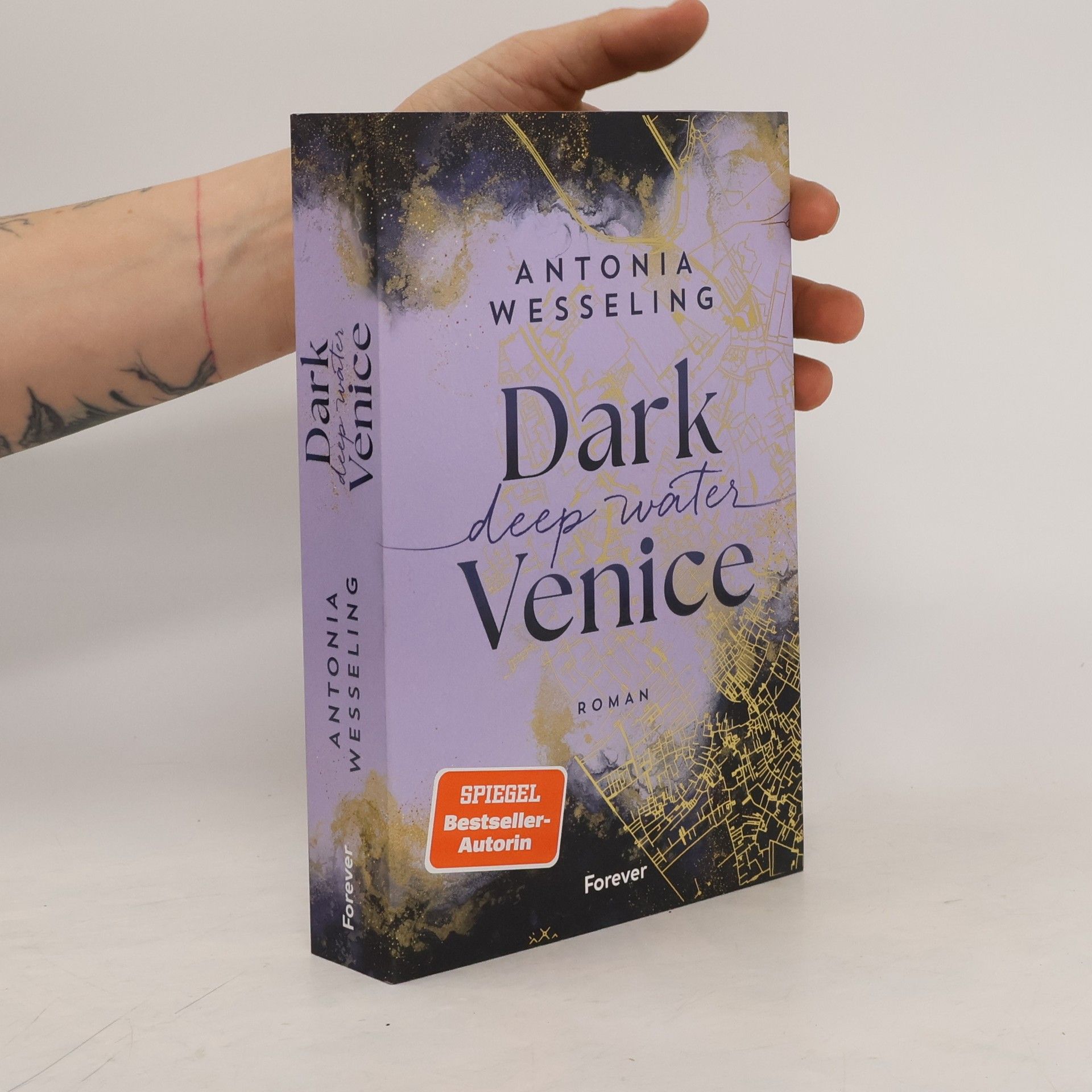 Antonia C. Wesseling Dark Venice. Deep Water