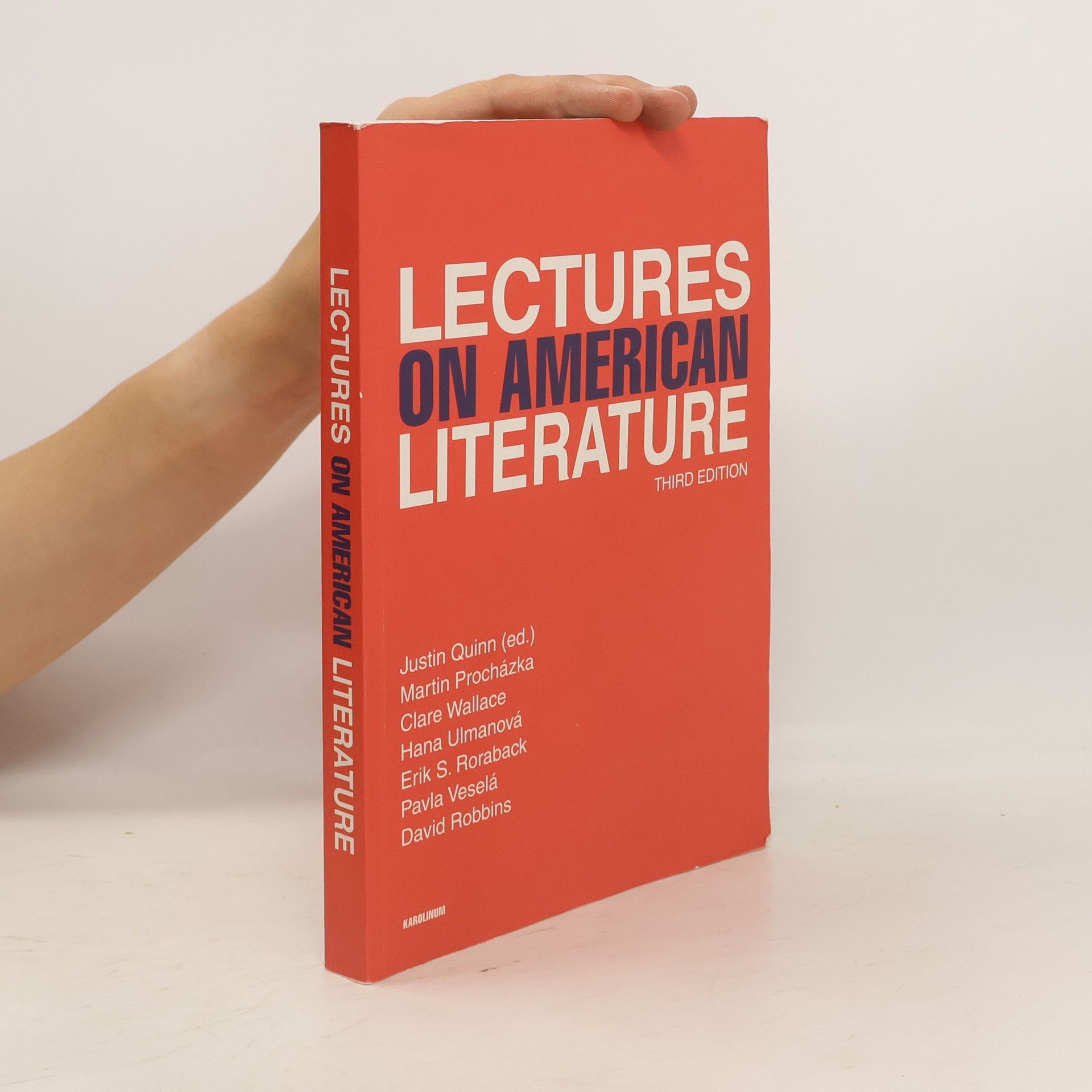 Collectif d'auteurs Lectures on American literature