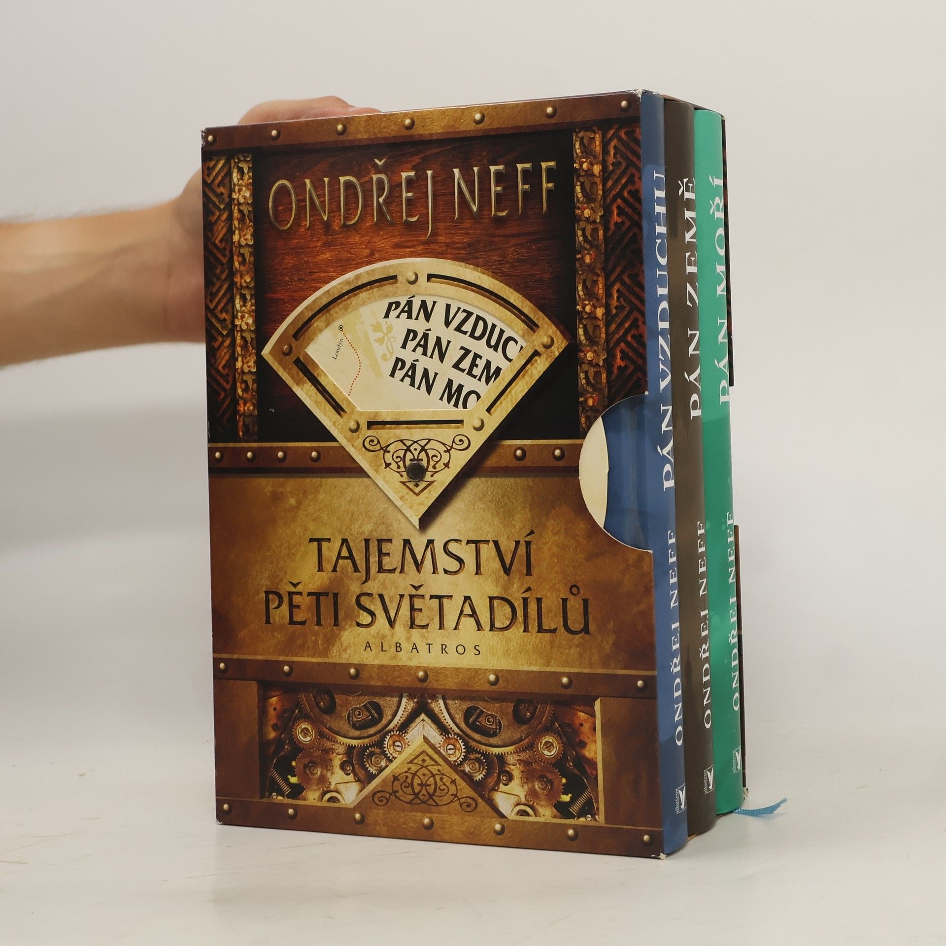 Ondřej Neff Tajemství pěti světadílů 1-3