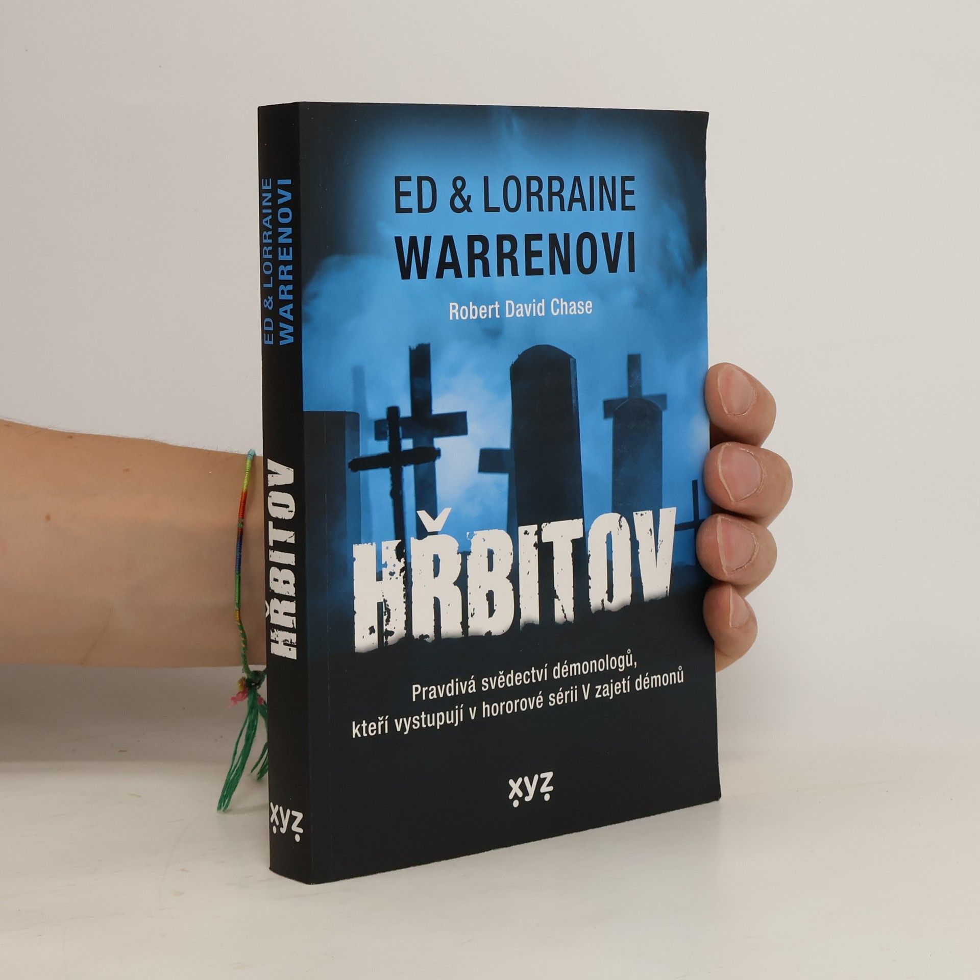 Ed Warren Hřbitov : strašidelné příběhy ze starého hřbitova v Nové Anglii, které se skutečně staly