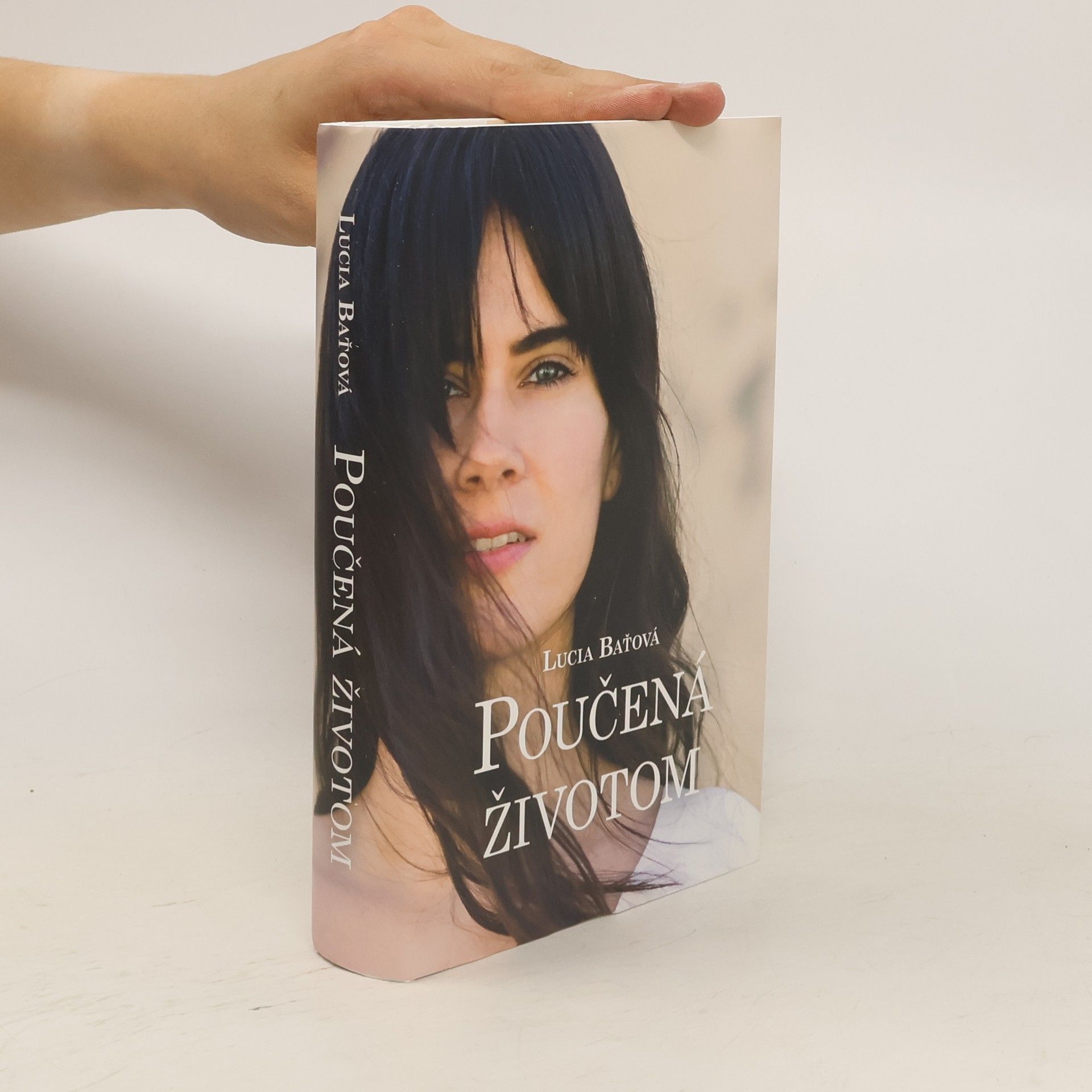 Lucia Baťová Poučená životom