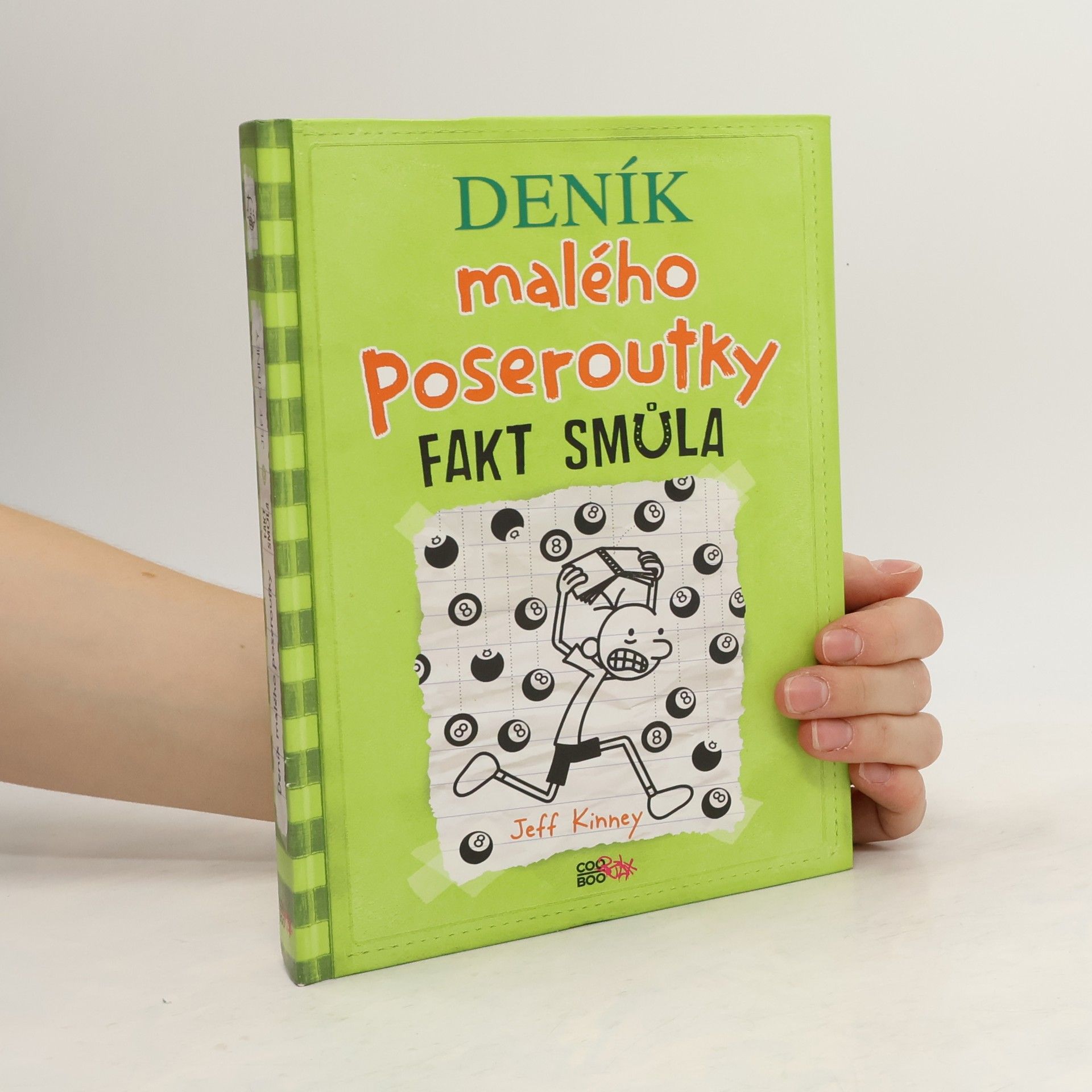 Jeff Kinney Deník malého poseroutky 8. Fakt smůla