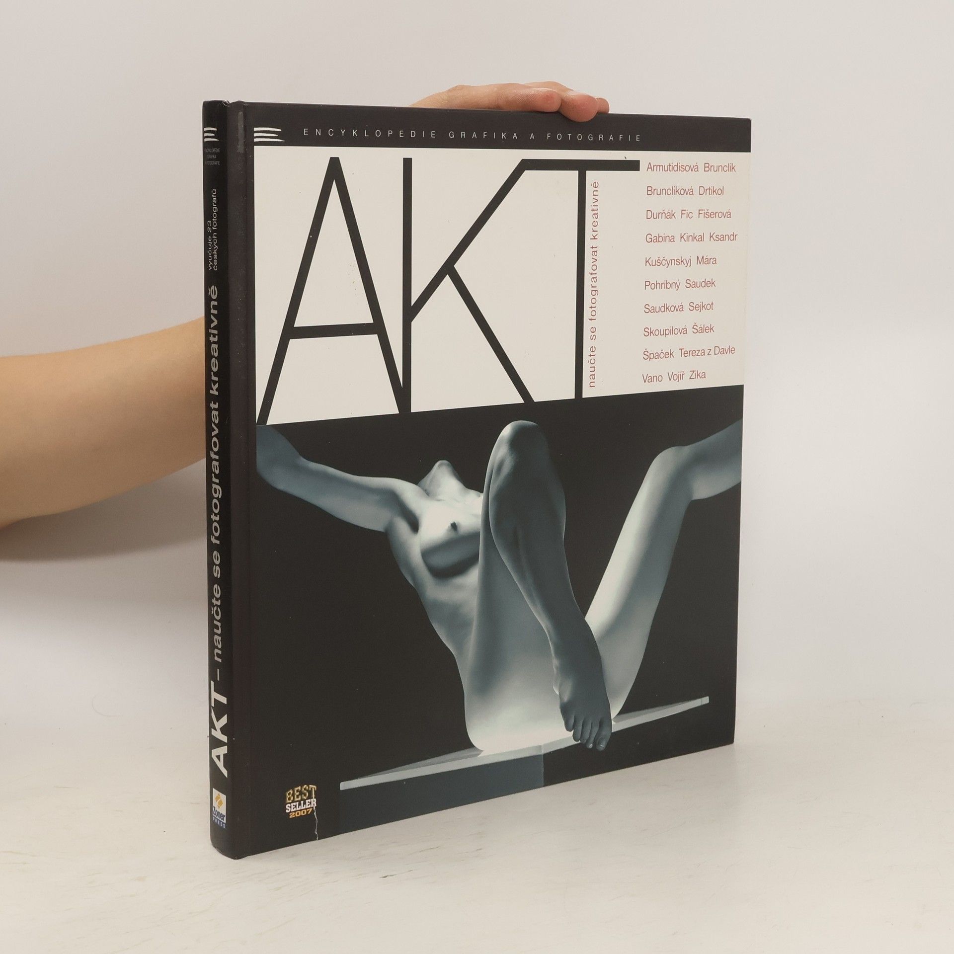 Irena Armutidisová Akt: Naučte se fotografovat kreativně