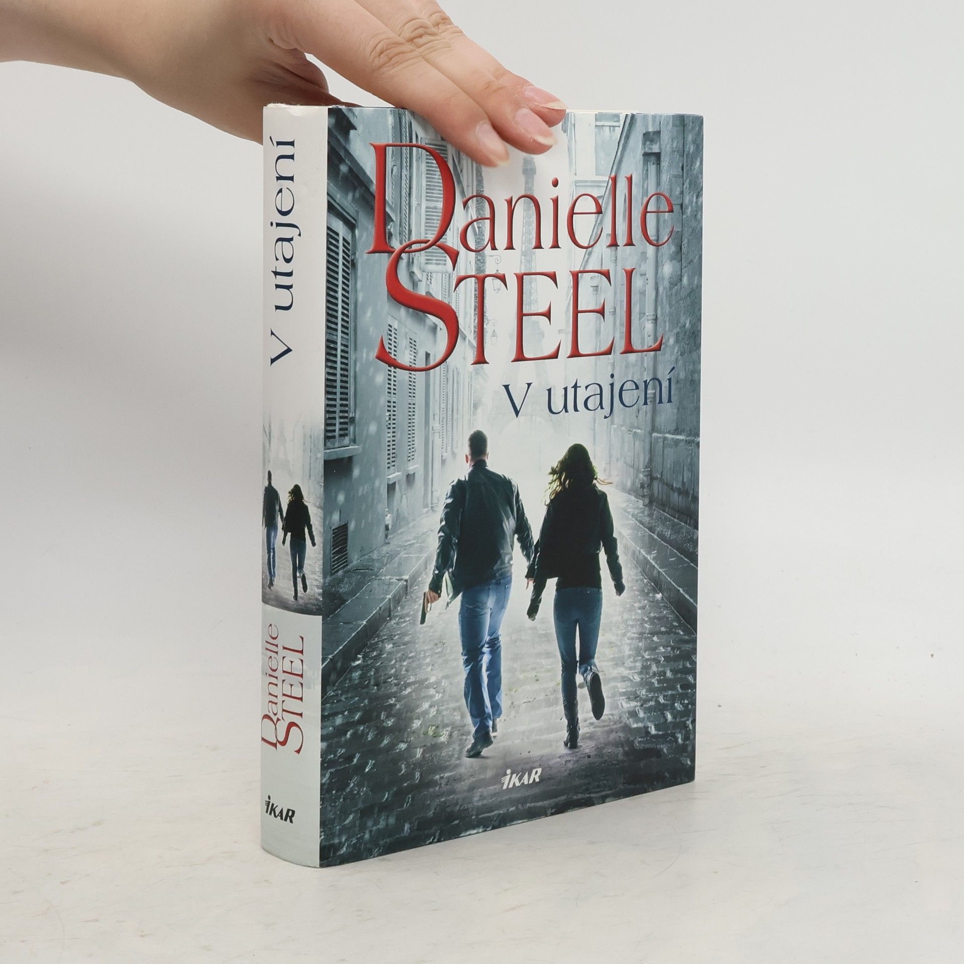 Danielle Steel V utajení