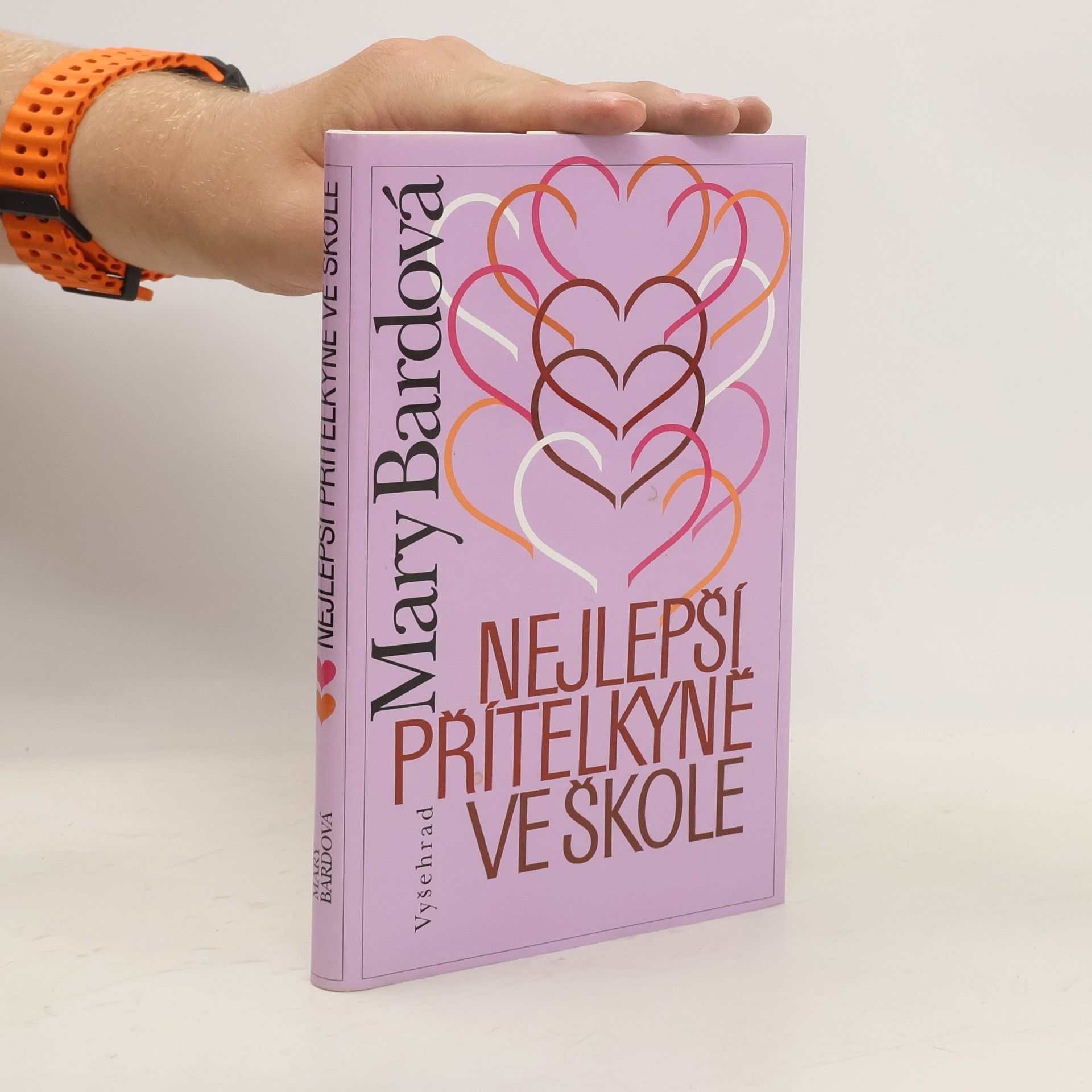Mary Bard Nejlepší přítelkyně ve škole