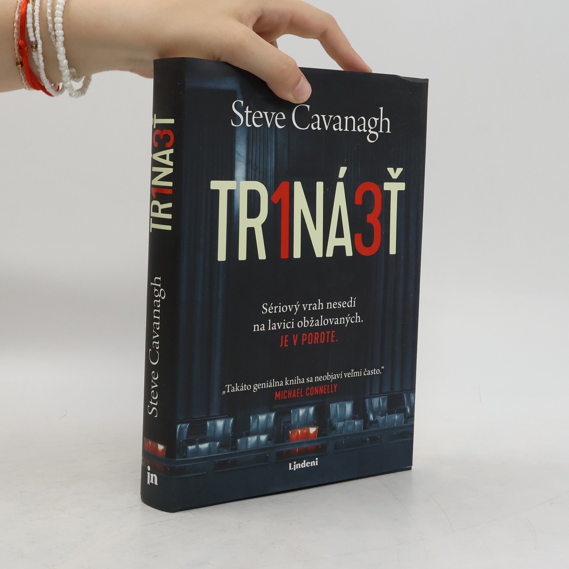 Steve Cavanagh Trinásť