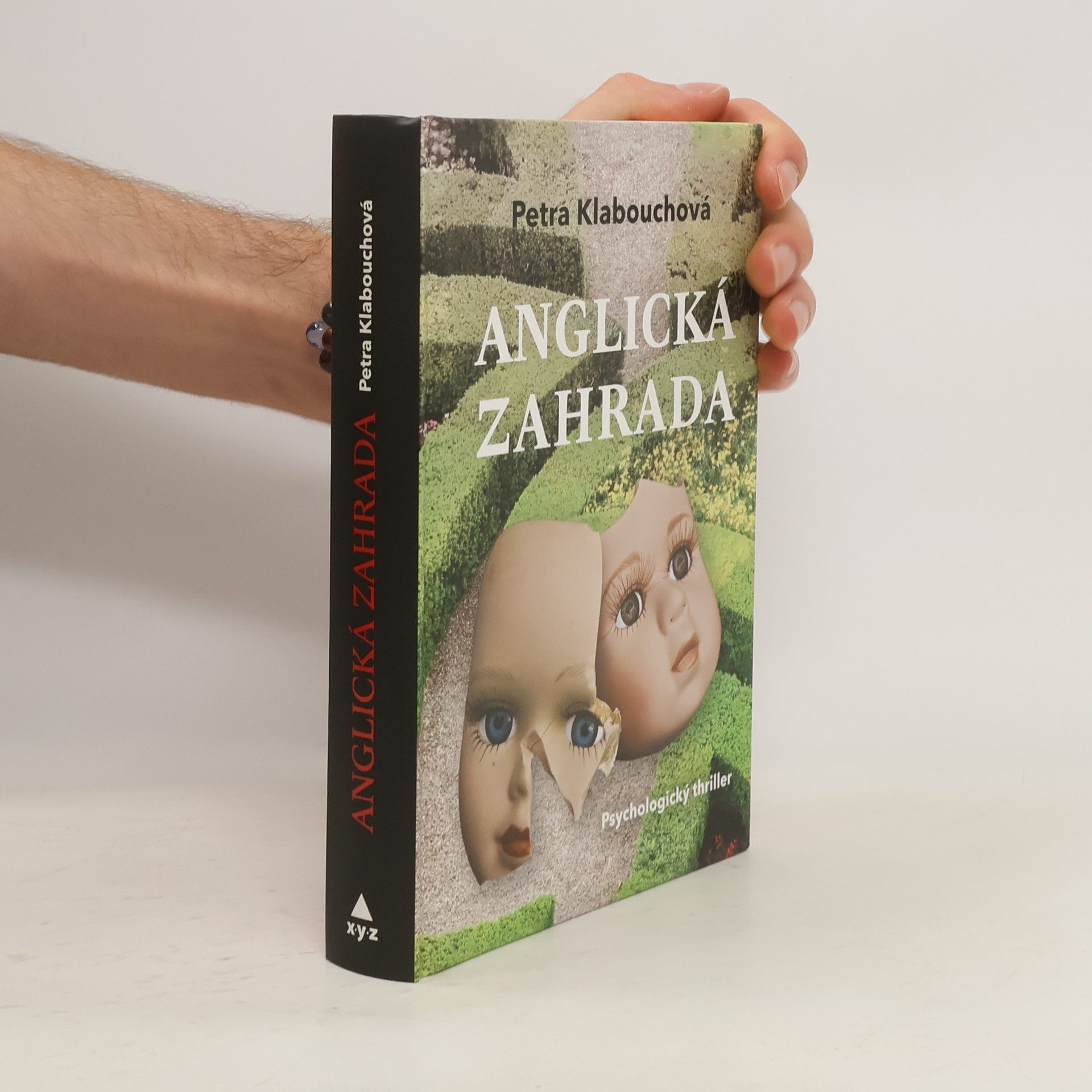 Petra Klabouchová Anglická zahrada