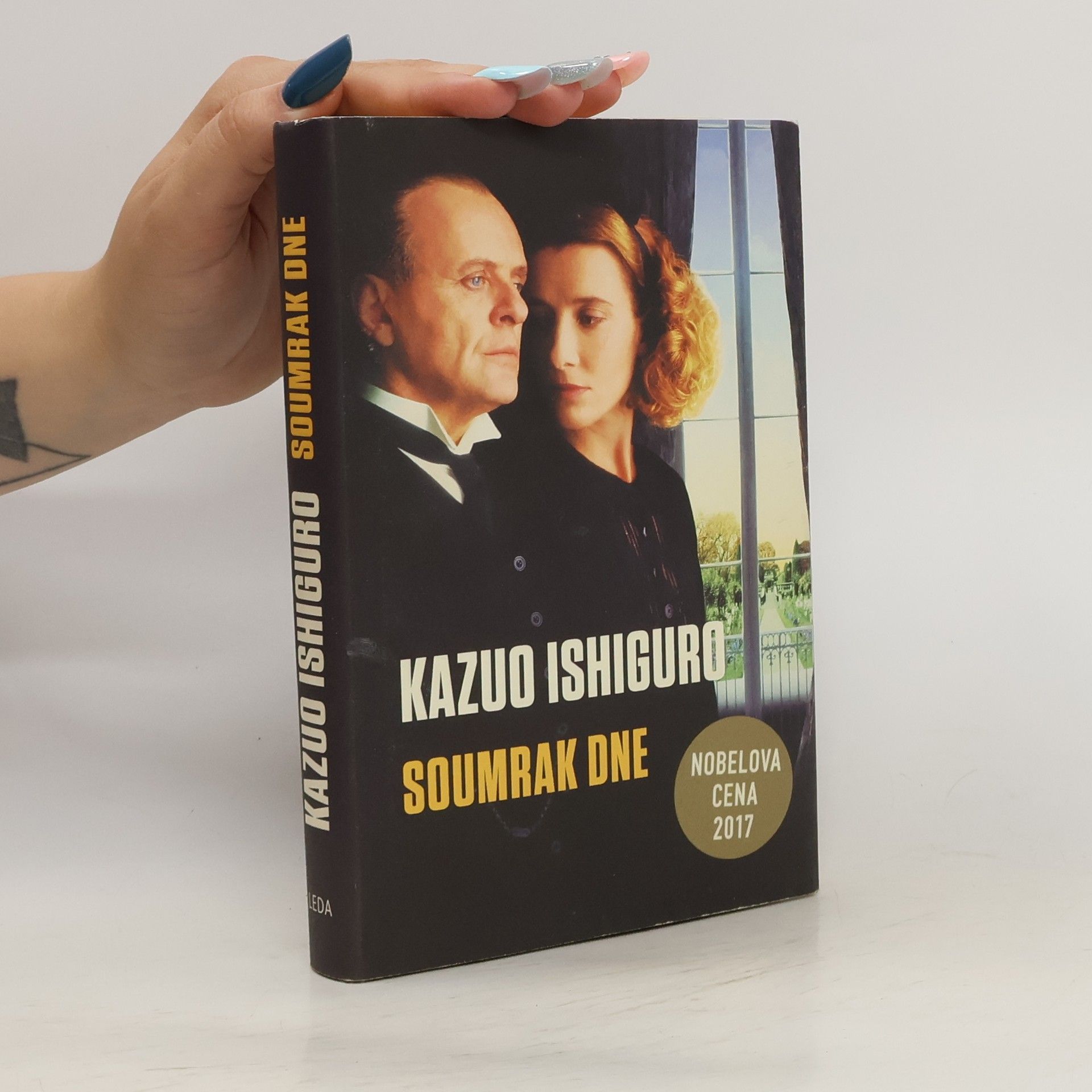 Kazuo Ishiguro Soumrak dne