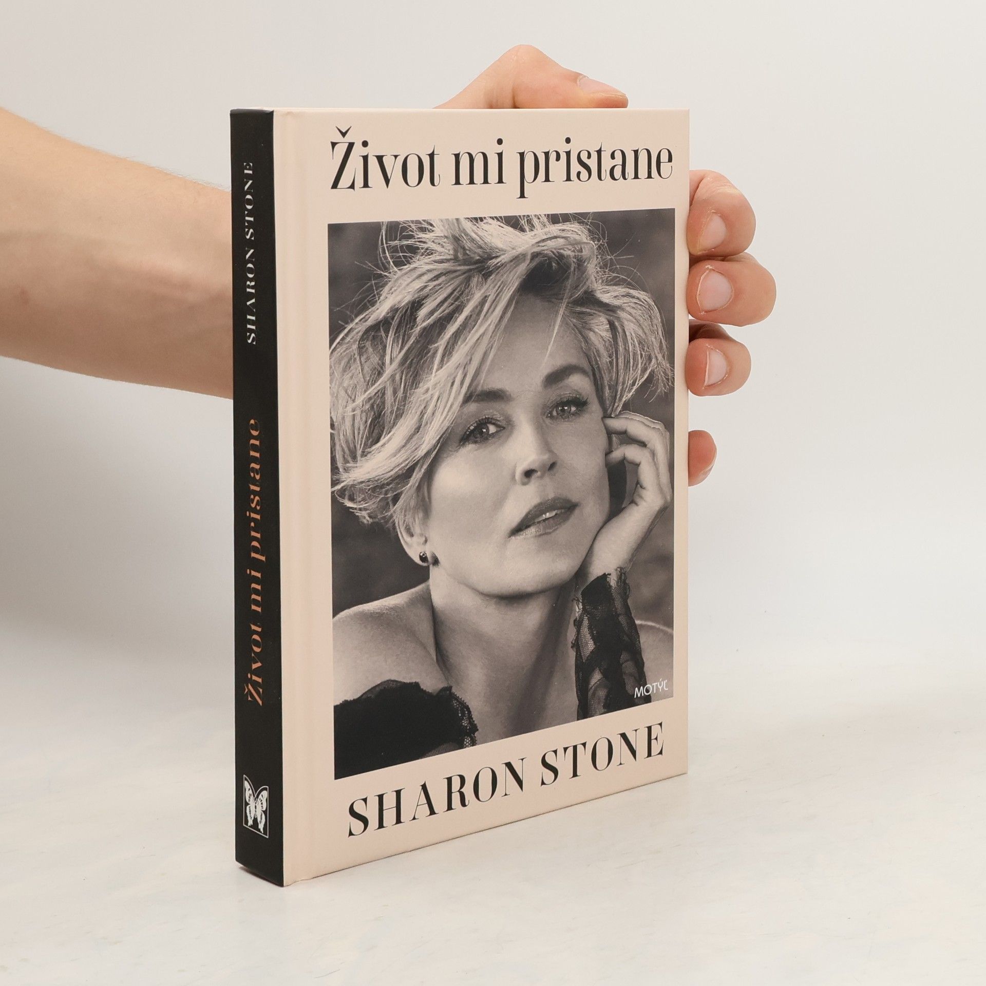 Sharon Stone Život mi pristane