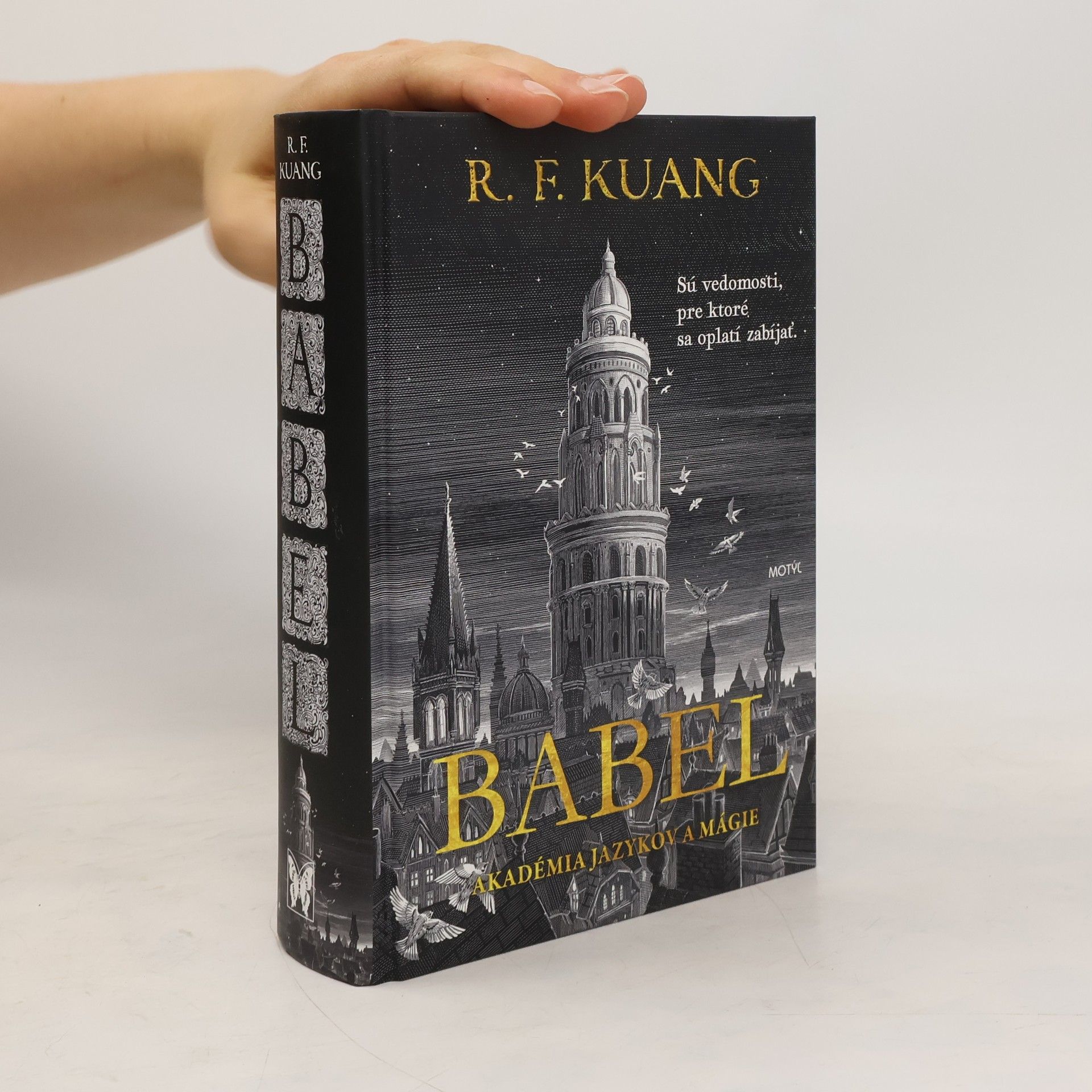 Rebecca F. Kuang Babel. Akadémia jazykov a mágie