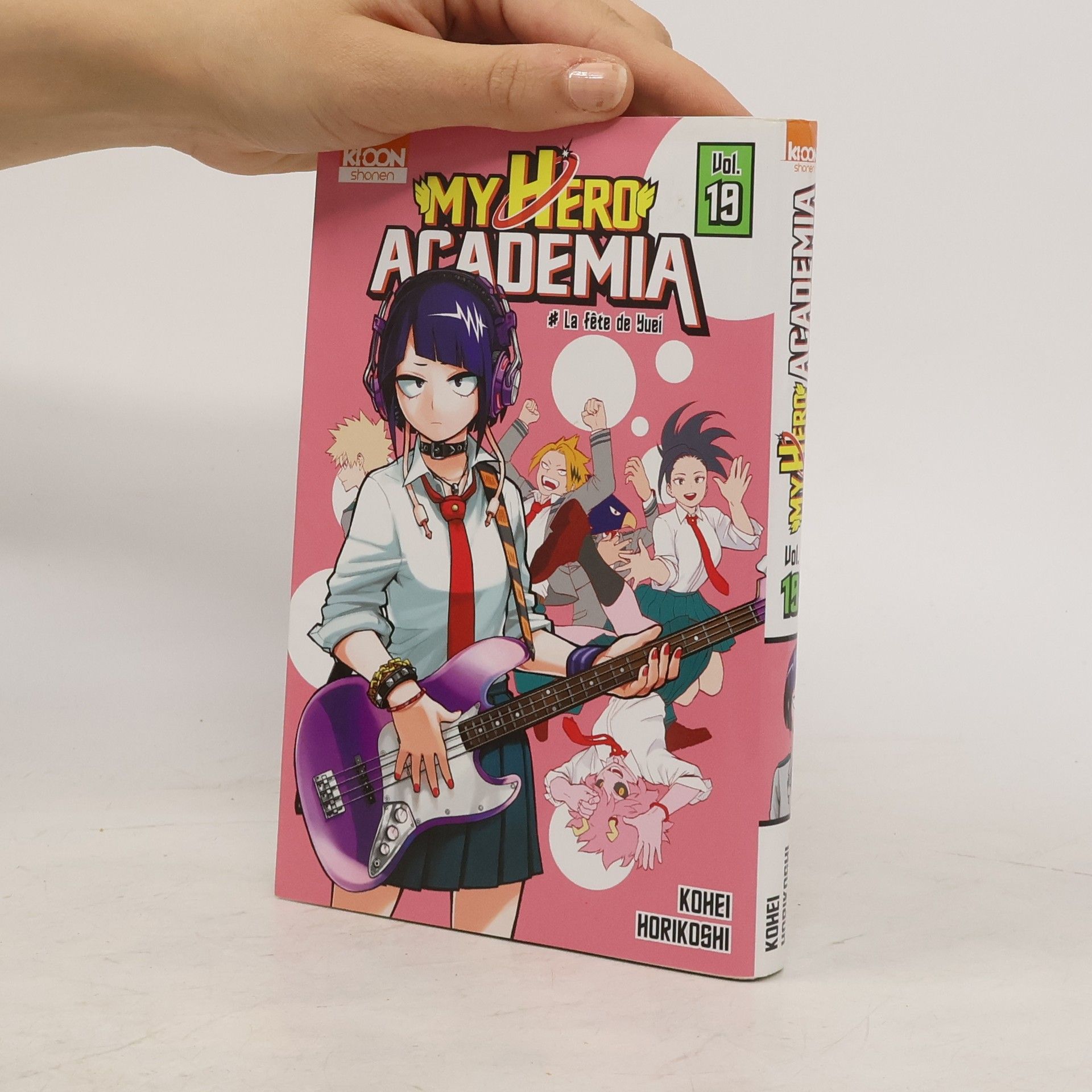 Kōhei Horikoshi My Hero Academia 19