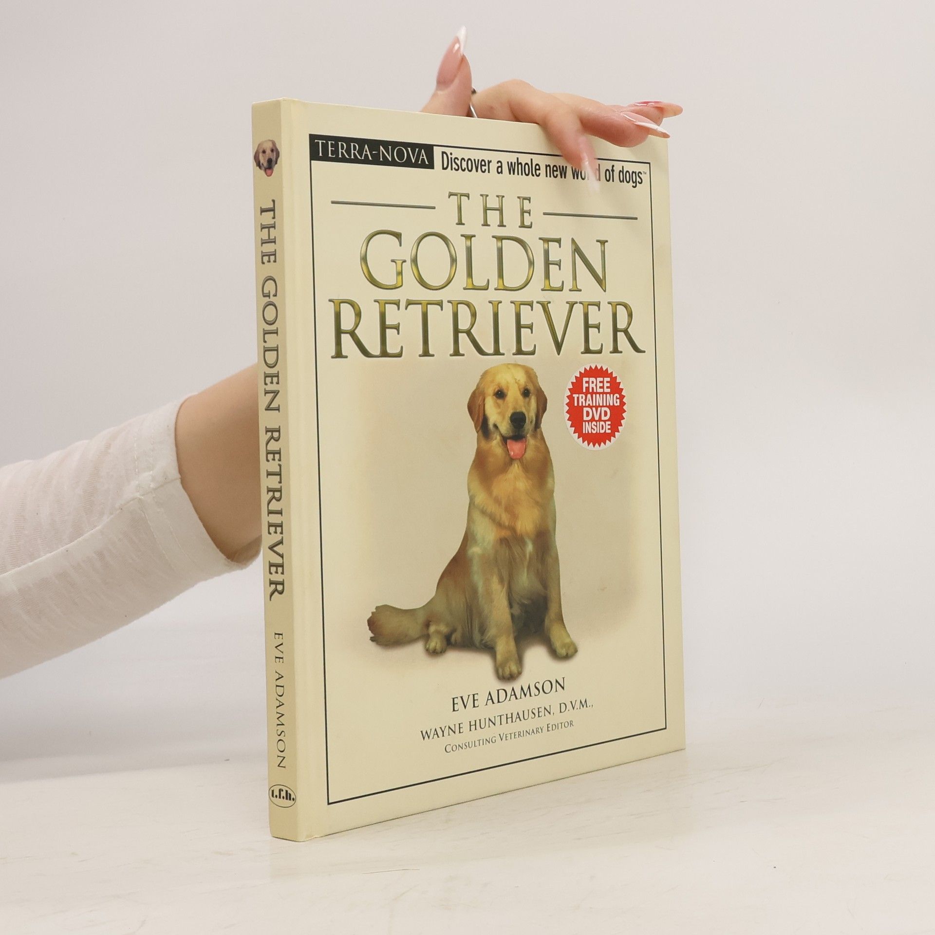 Eve Adamson The Golden Retriever