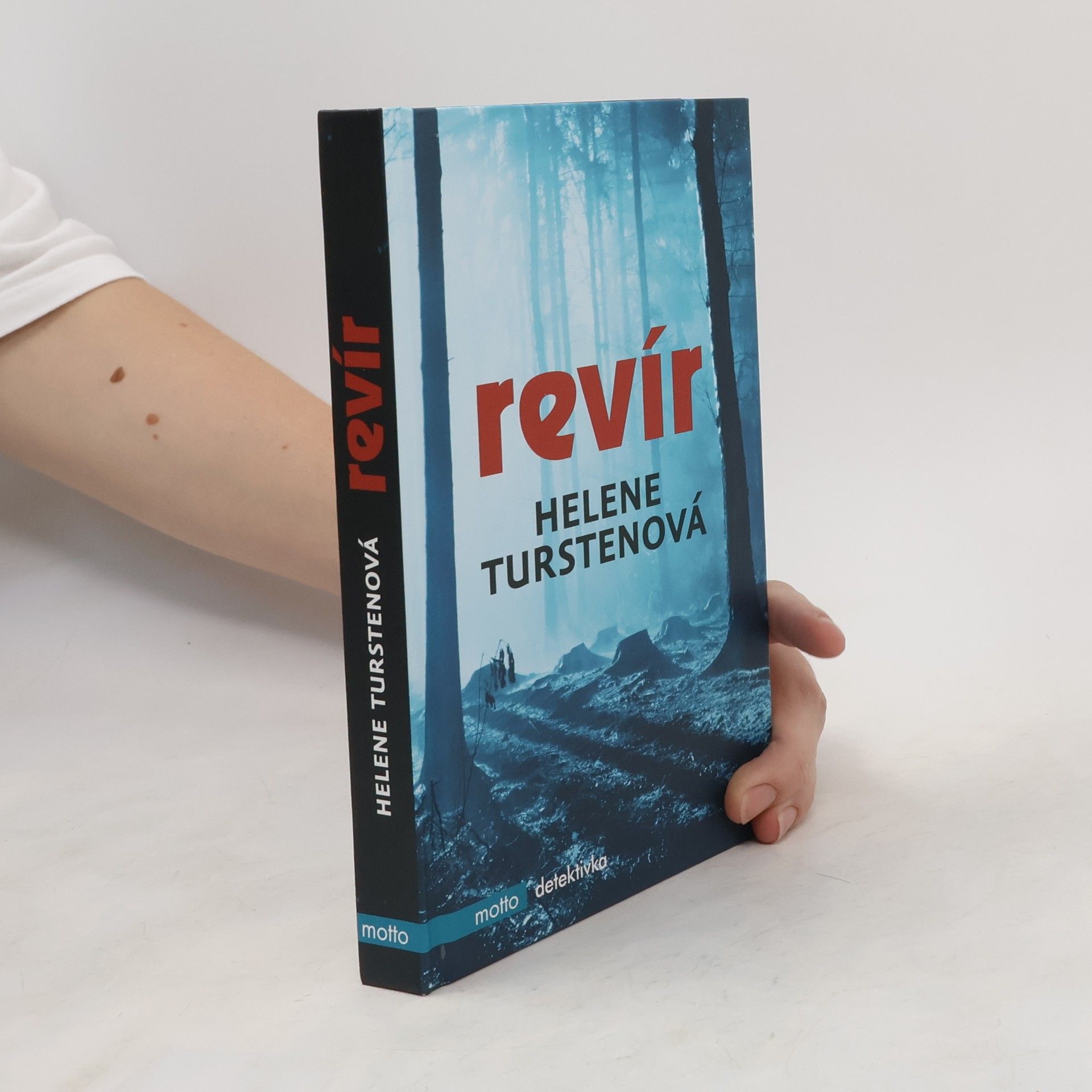 Helene Tursten Revír
