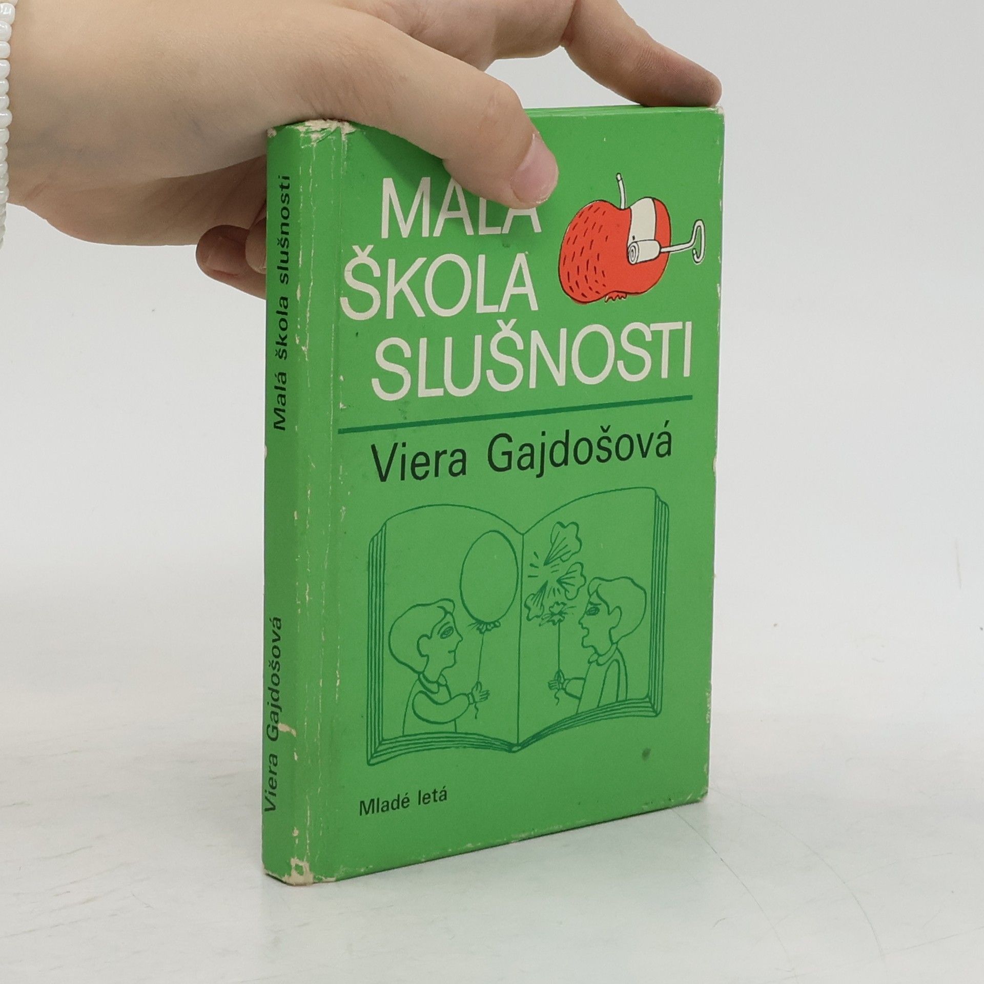 Viera Gajdošová Malá škola slušnosti