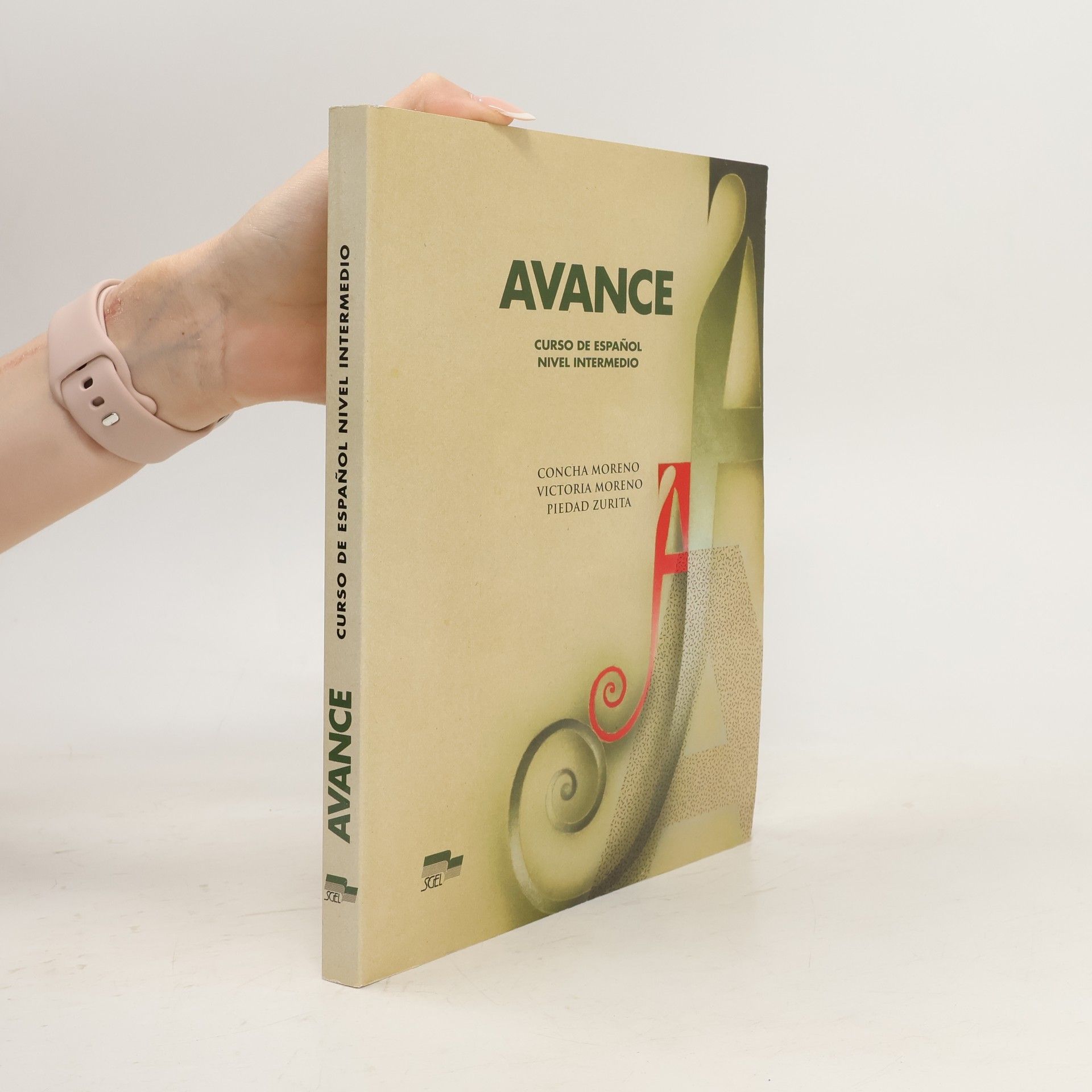 Concha Moreno Avance : curso de espanol nivel intermedio