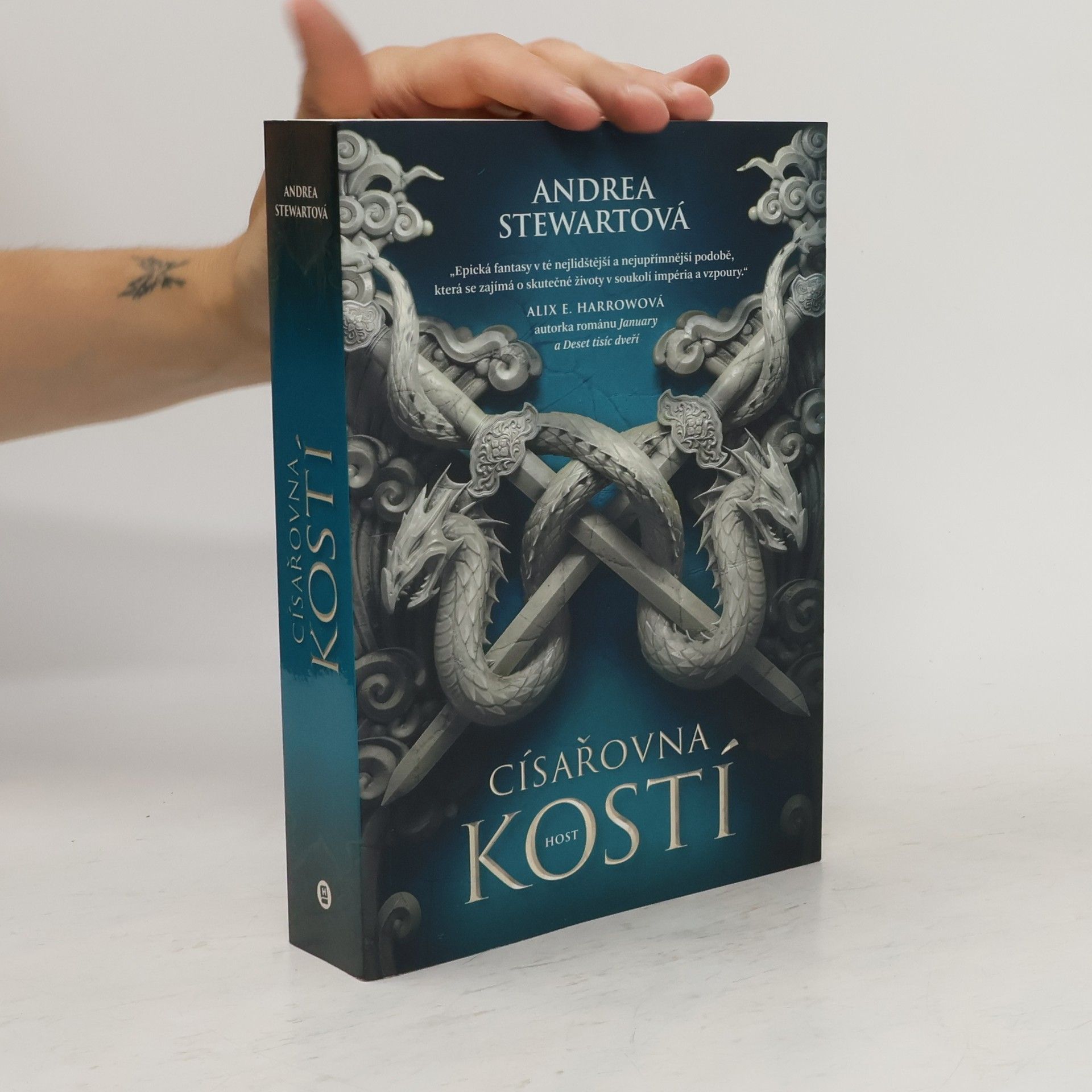 Andrea Stewart Císařovna kostí