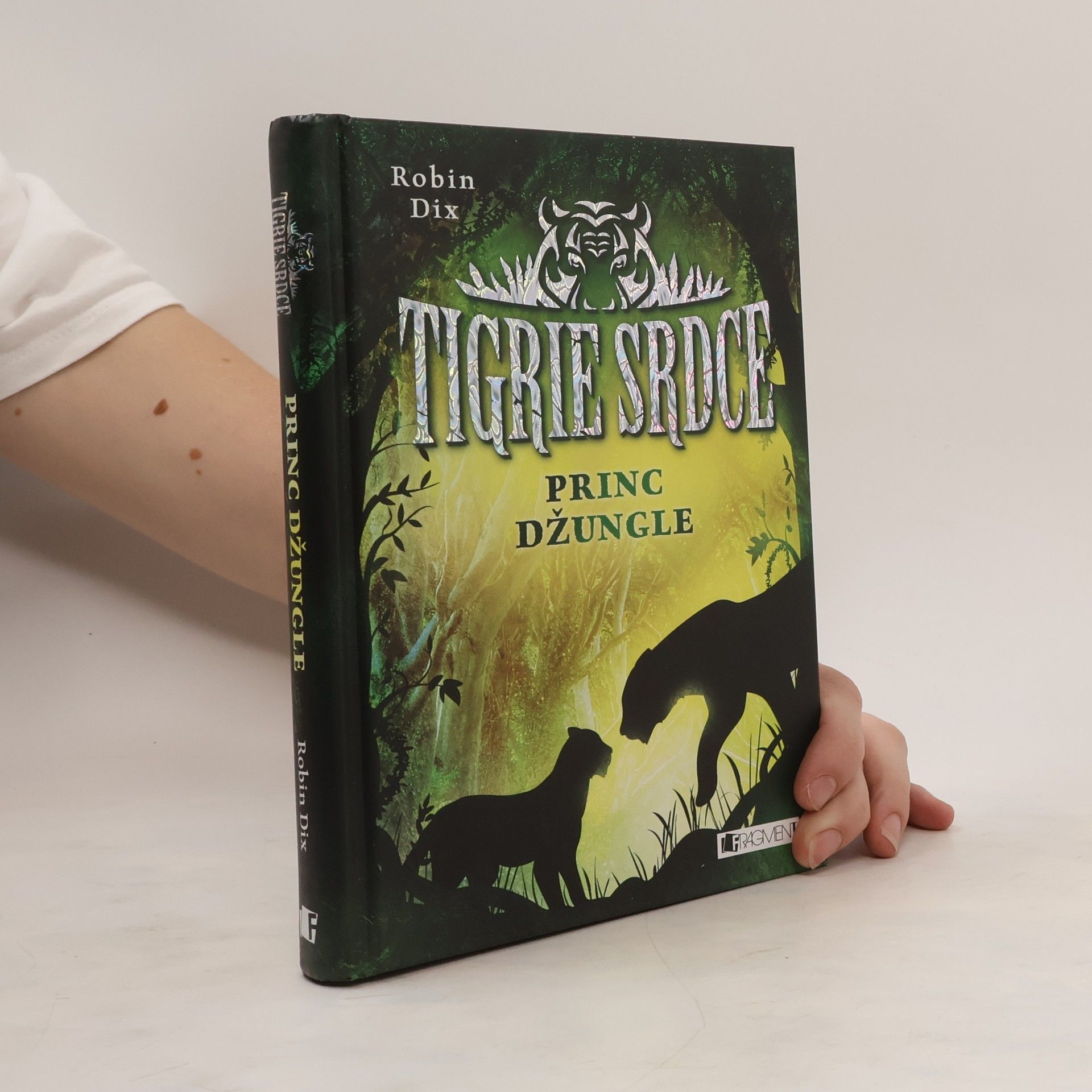 Robin Dix Tigrie srdce. Princ džungle