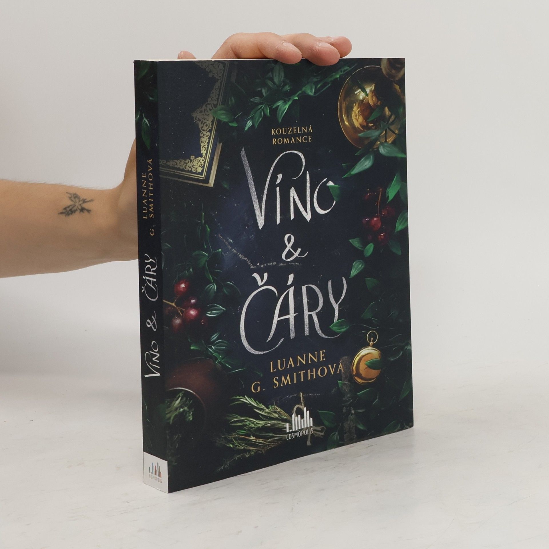 Luanne G. Smith Víno & čáry