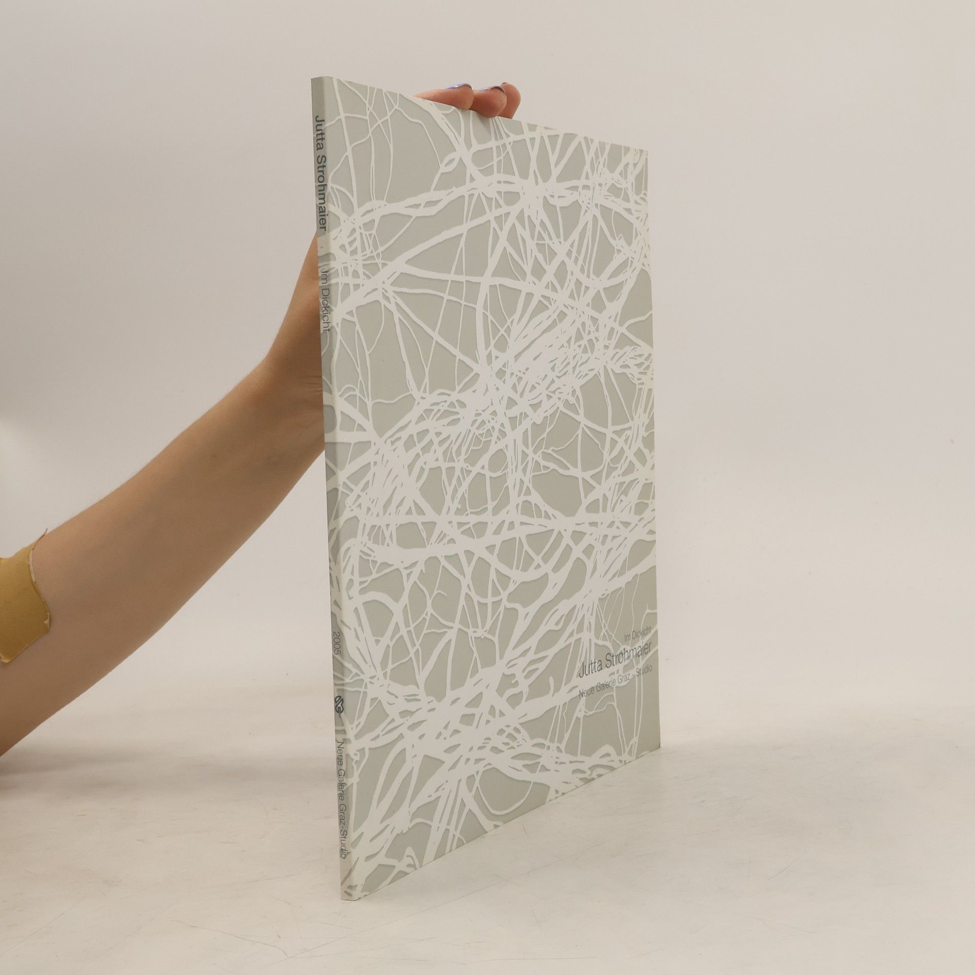 Jutta Strohmaier Im Dickicht