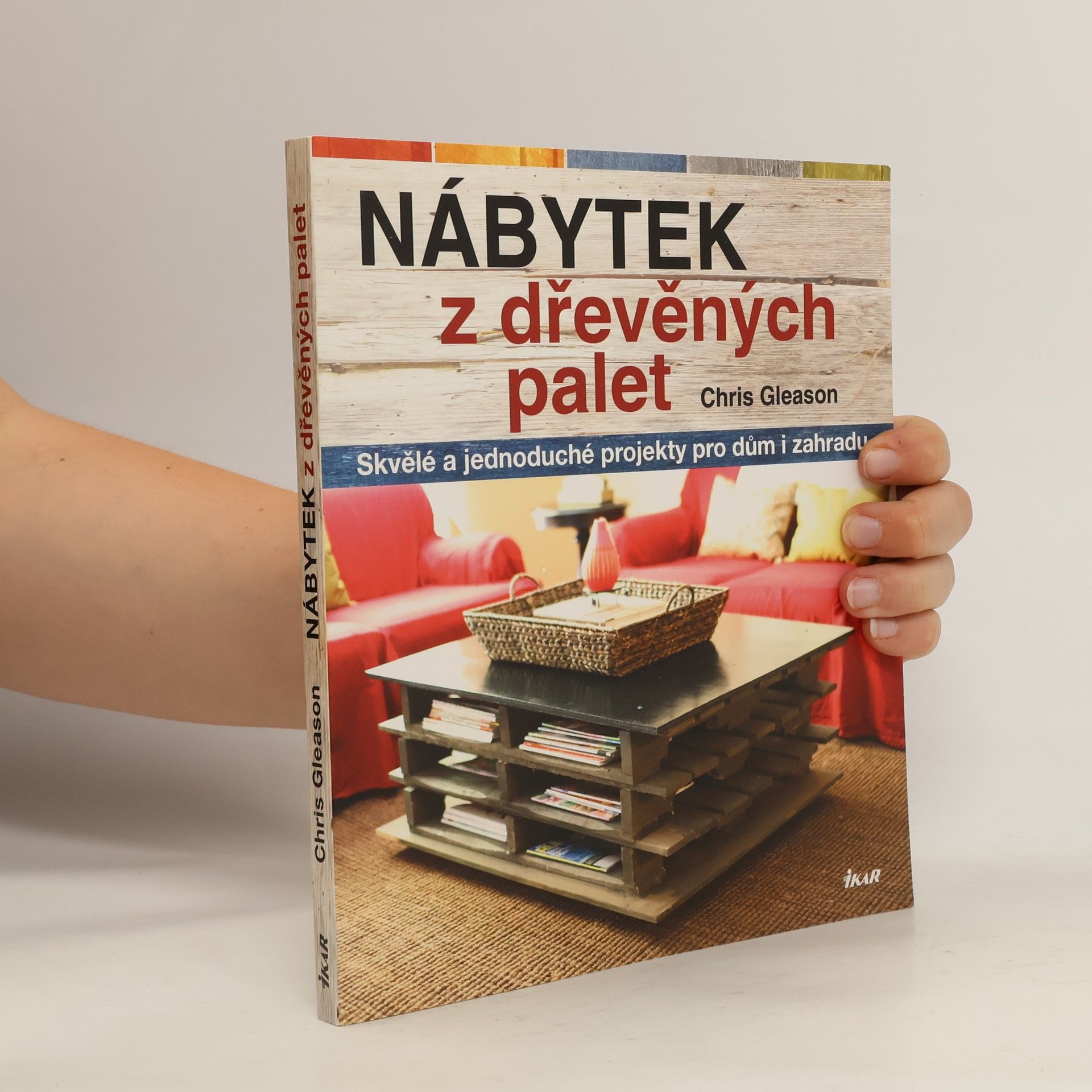 Nábytek z dřevěných palet