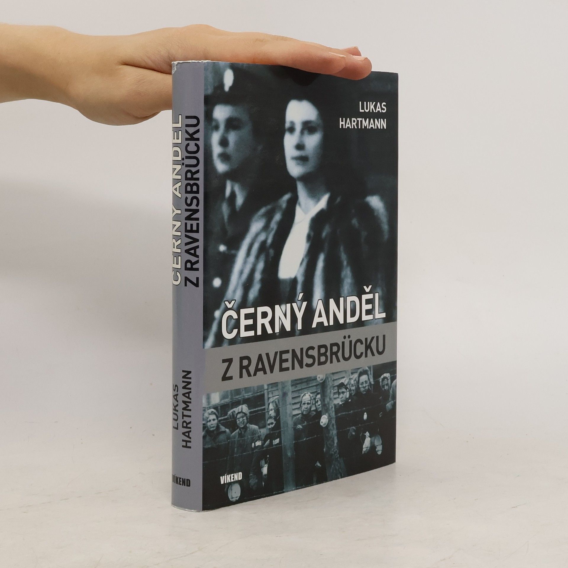 Lukas Hartmann Černý anděl z Ravensbrücku