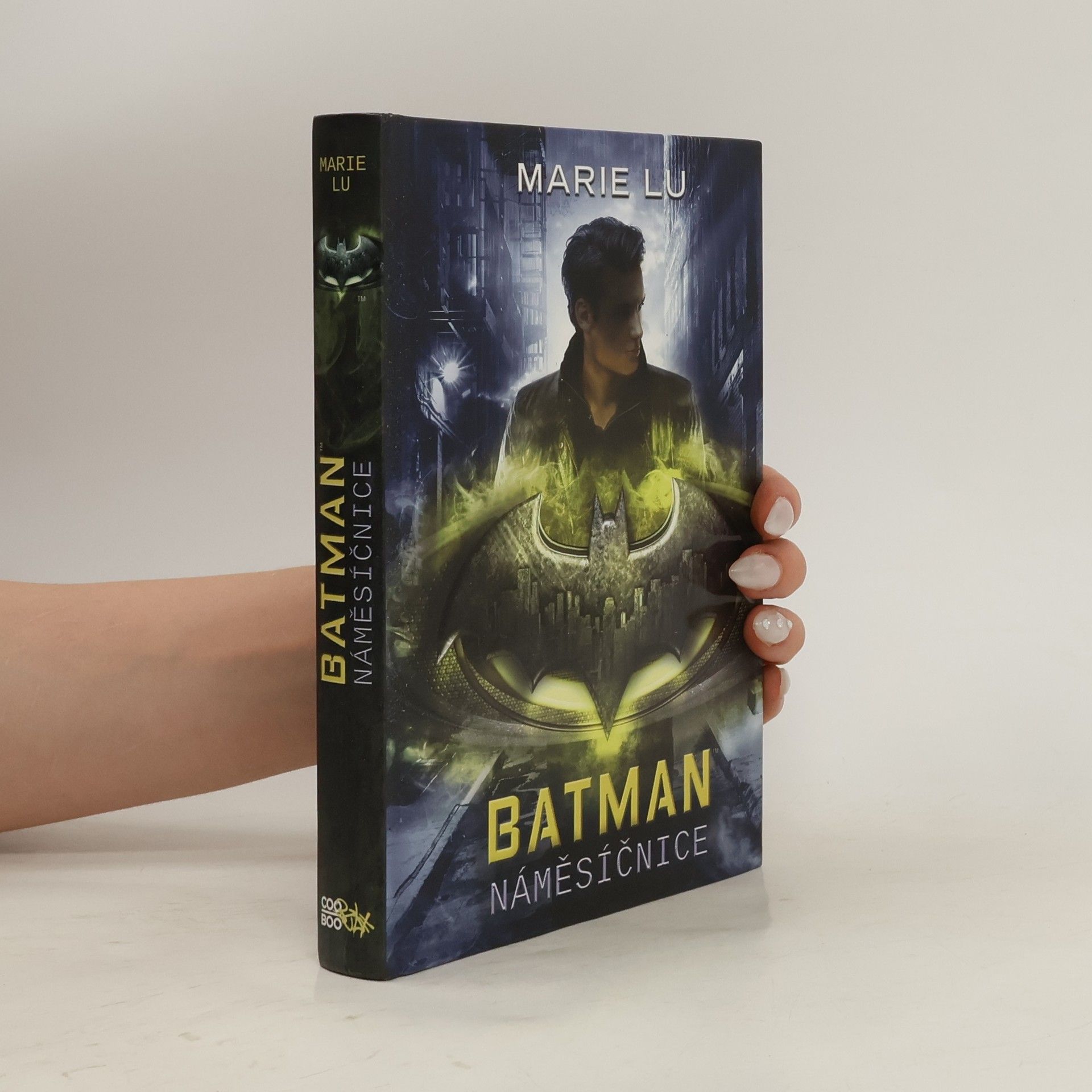 Marie Lu Batman: Náměsíčnice