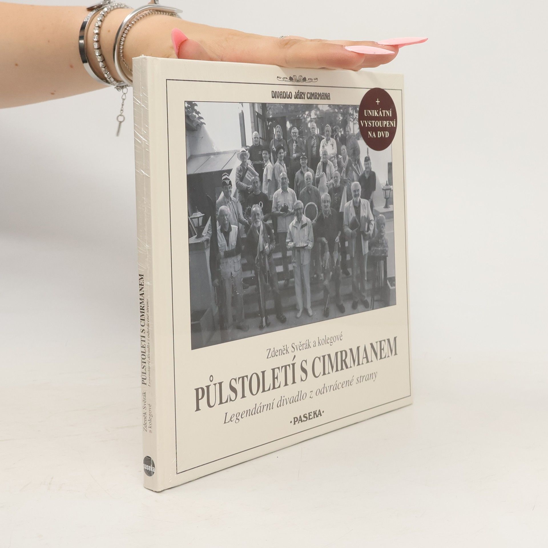 Zdeněk Svěrák Půlstoletí s Cimrmanem: Legendární divadlo z odvrácené strany