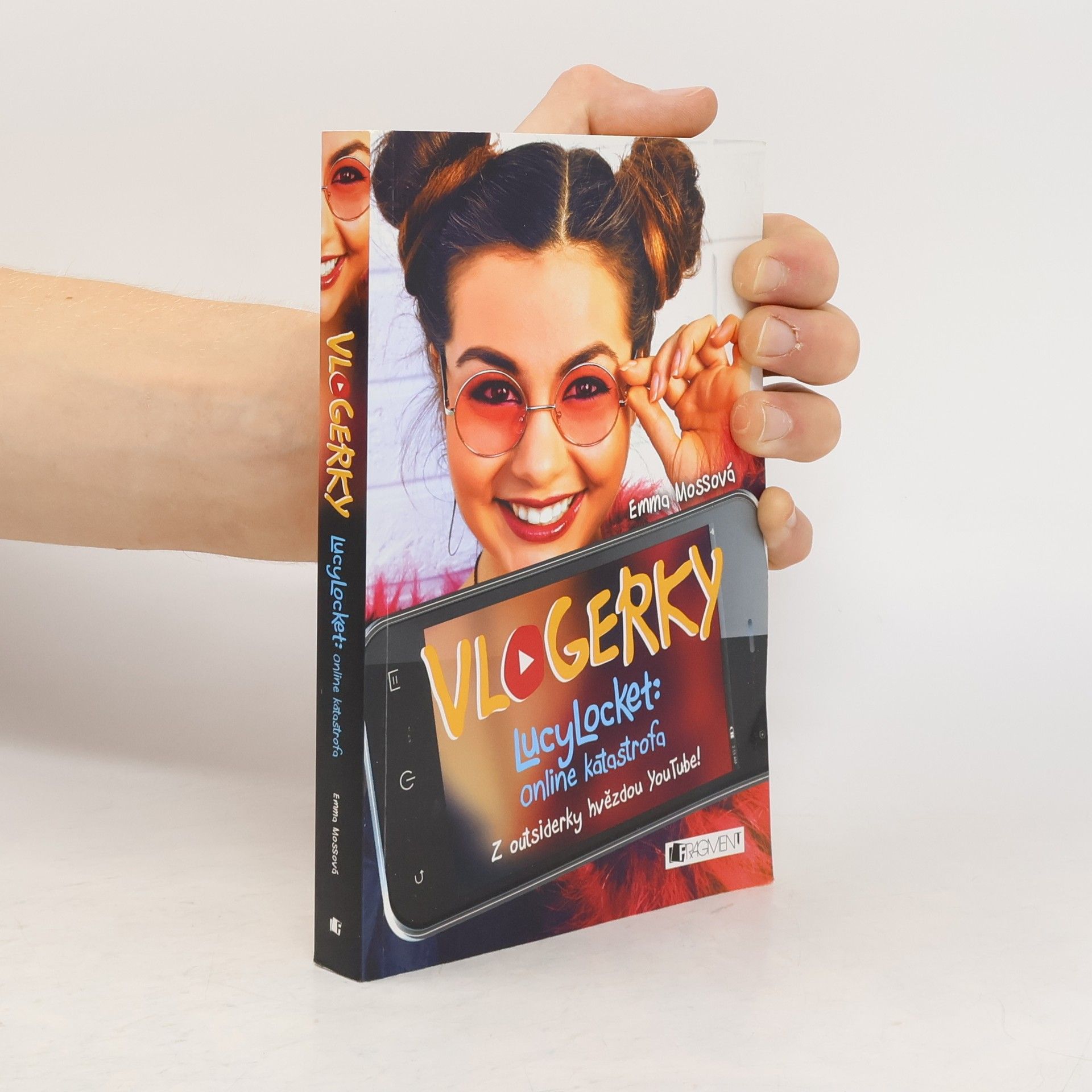 Emma Moss Vlogerky: Lucy Locket: Online katastrofa