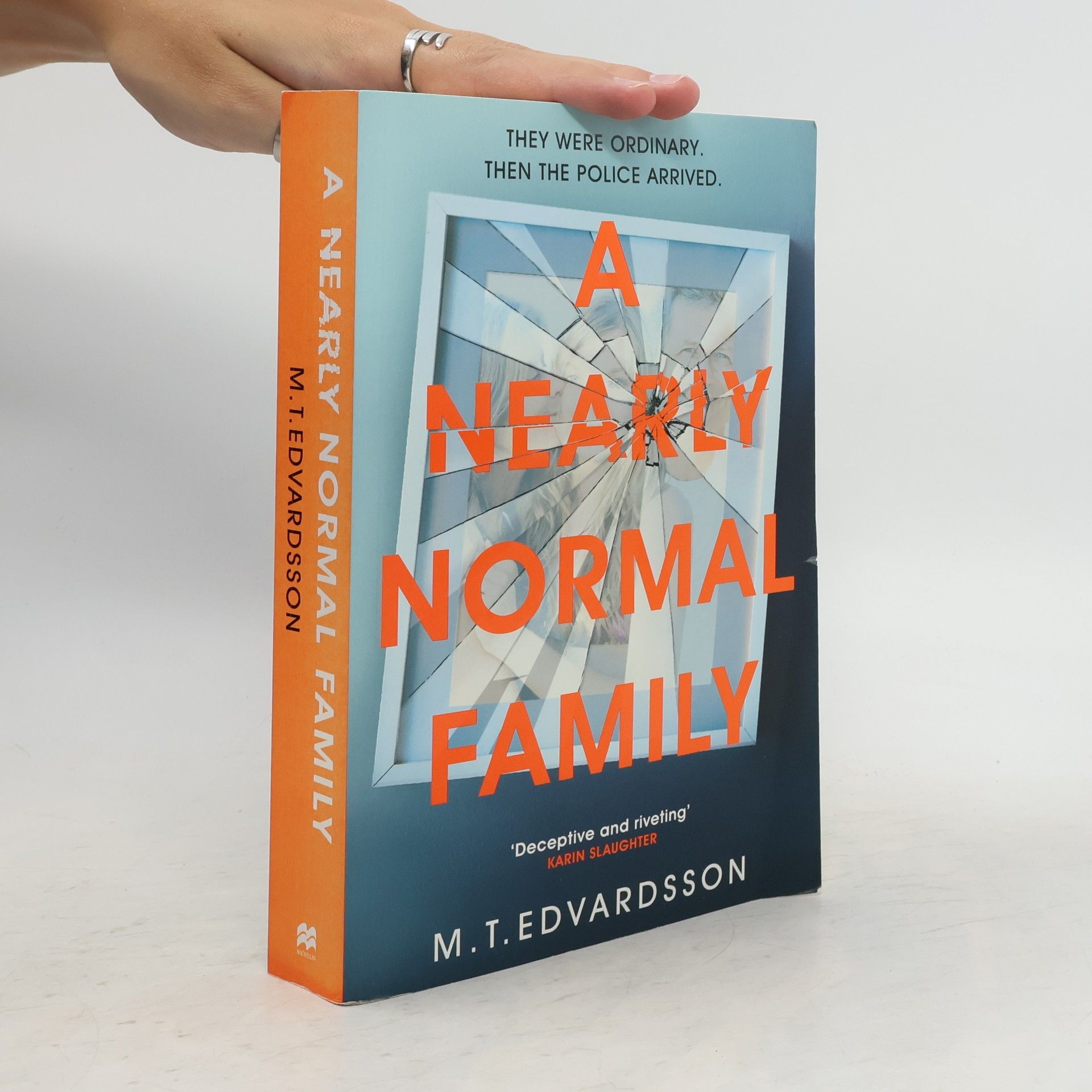 M.T Edvardsson A Nearly Normal Family