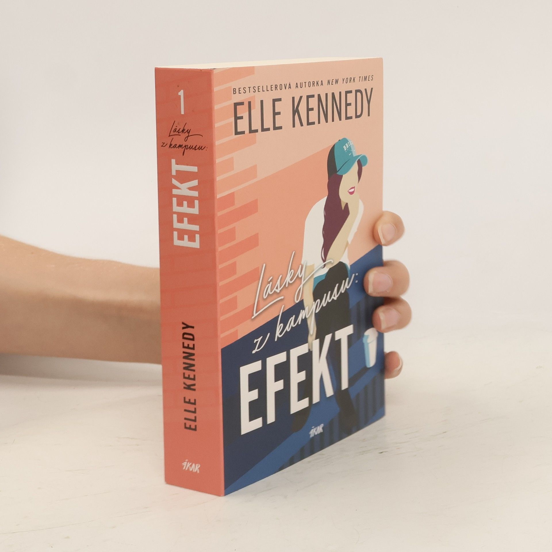 Elle Kennedy Lásky z kampusu. Efekt