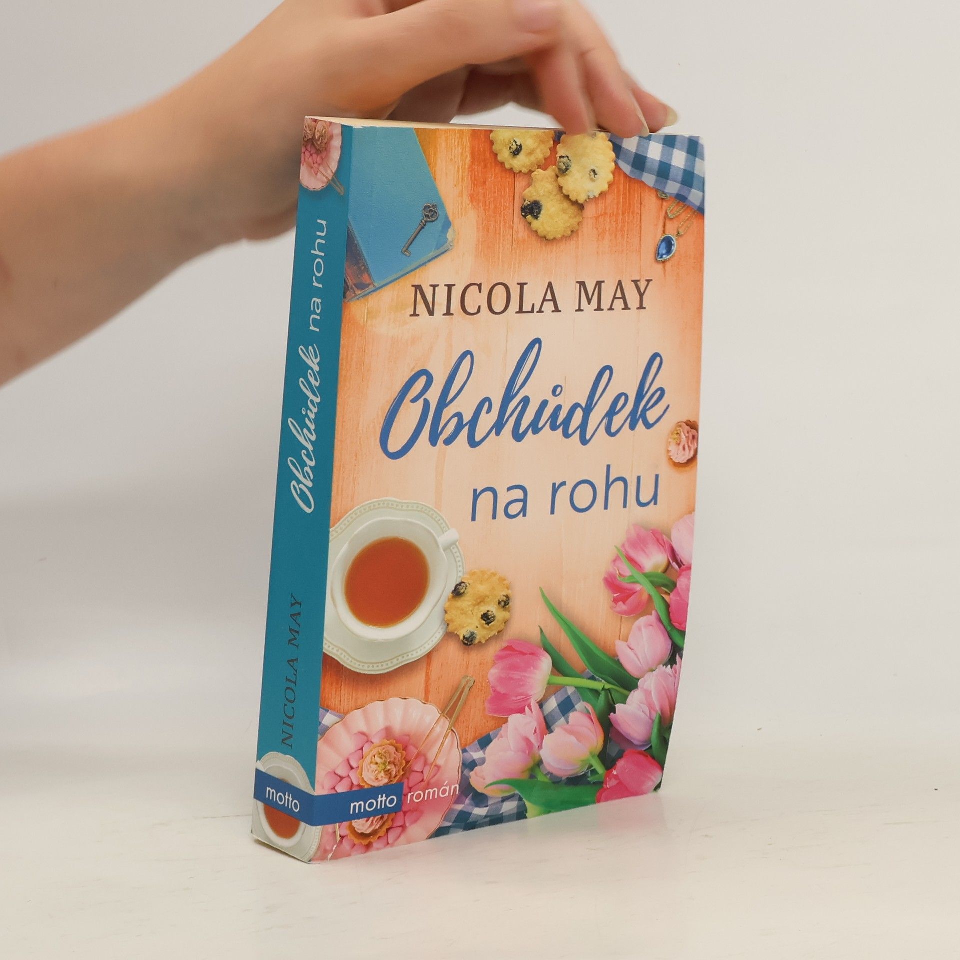 Nicola May Obchůdek na rohu