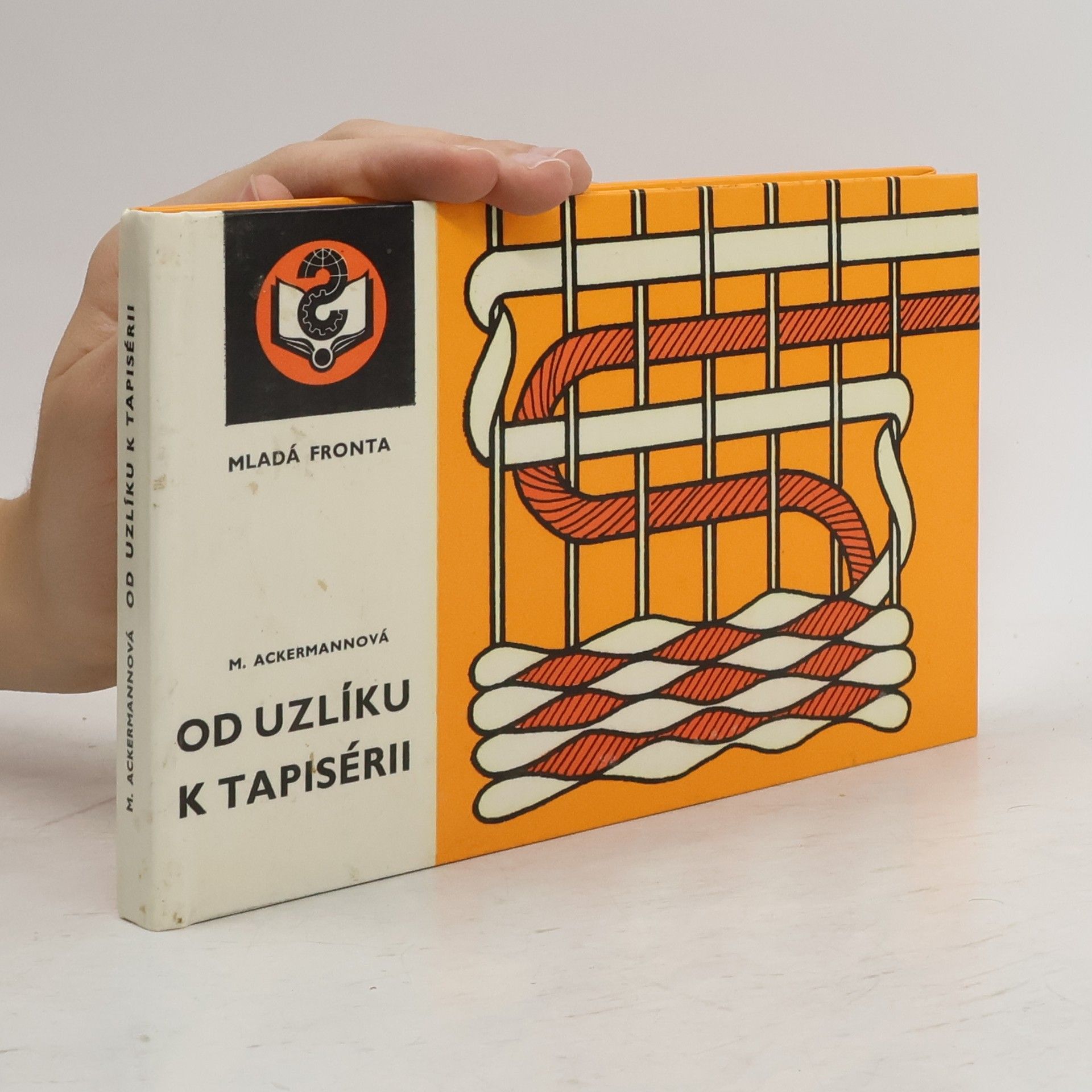 Od uzlíku k tapisérii