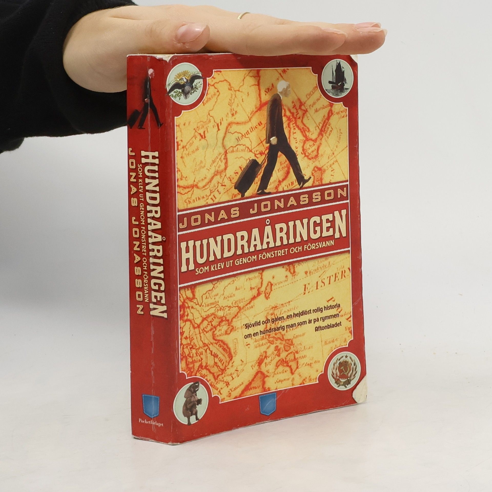 Jonas Jonasson Hundraåringen som klev ut genom fönstret och försvann