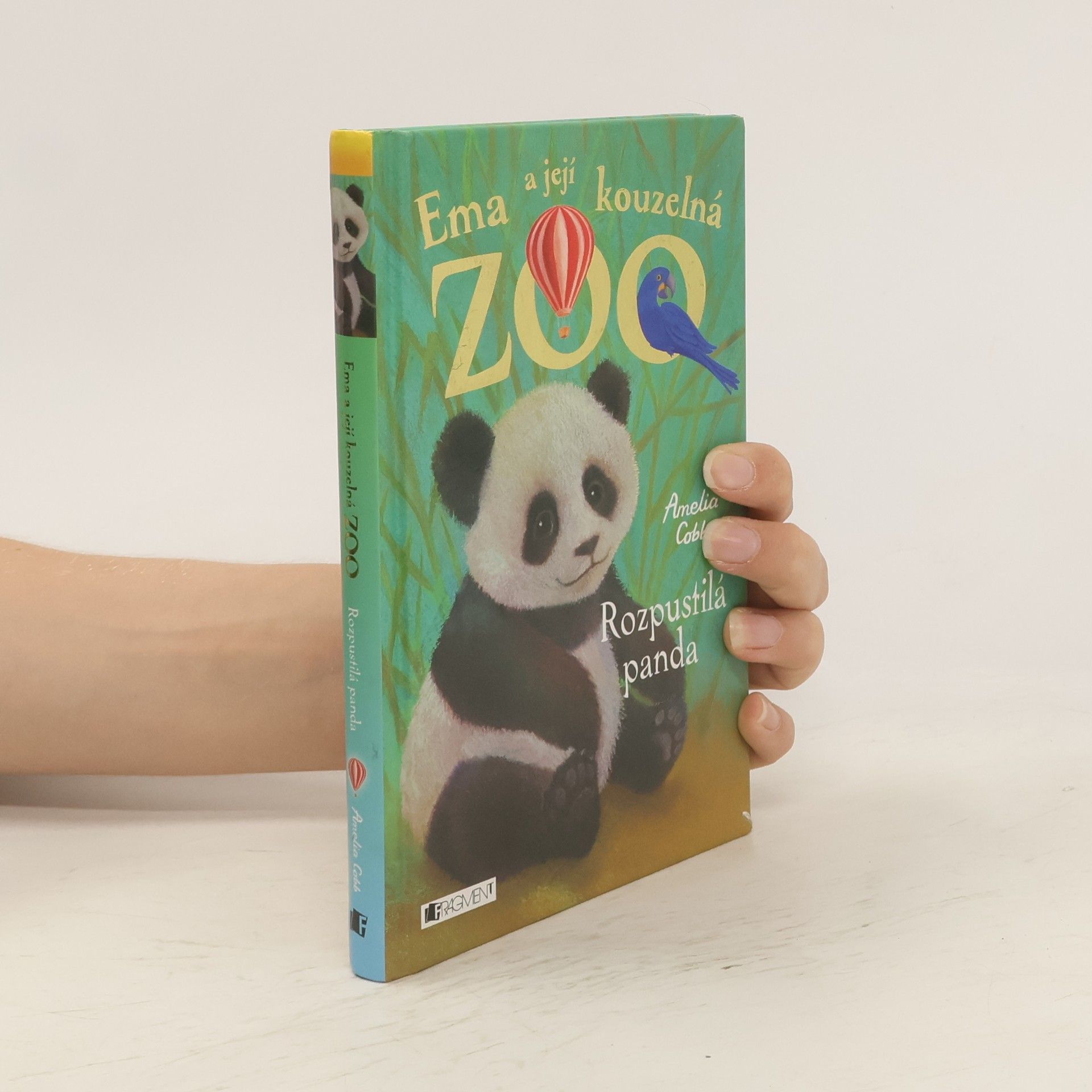 Cobb, Amelia Ema a její kouzelná zoo. Rozpustilá panda