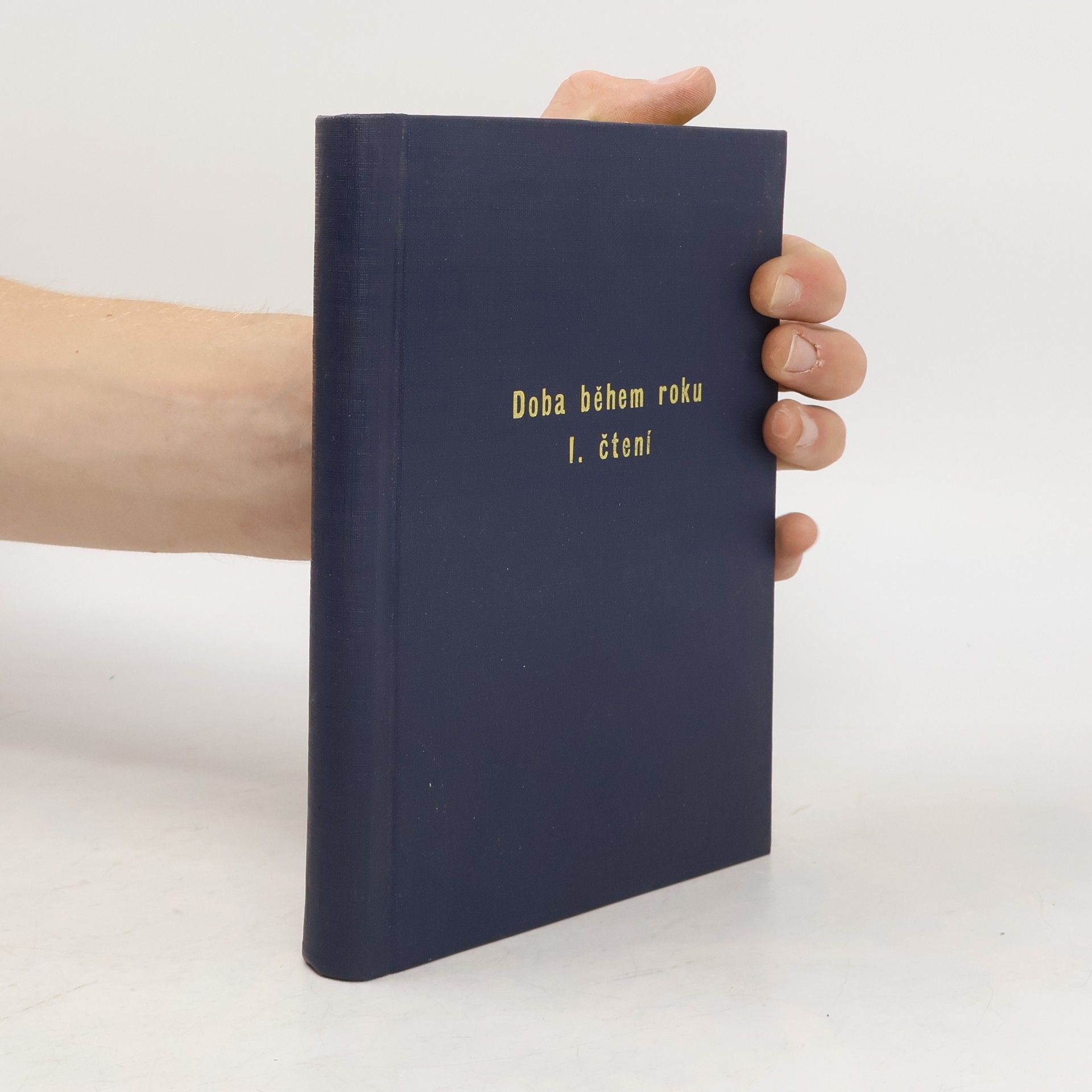 Autorenkollektiv Doba během roku