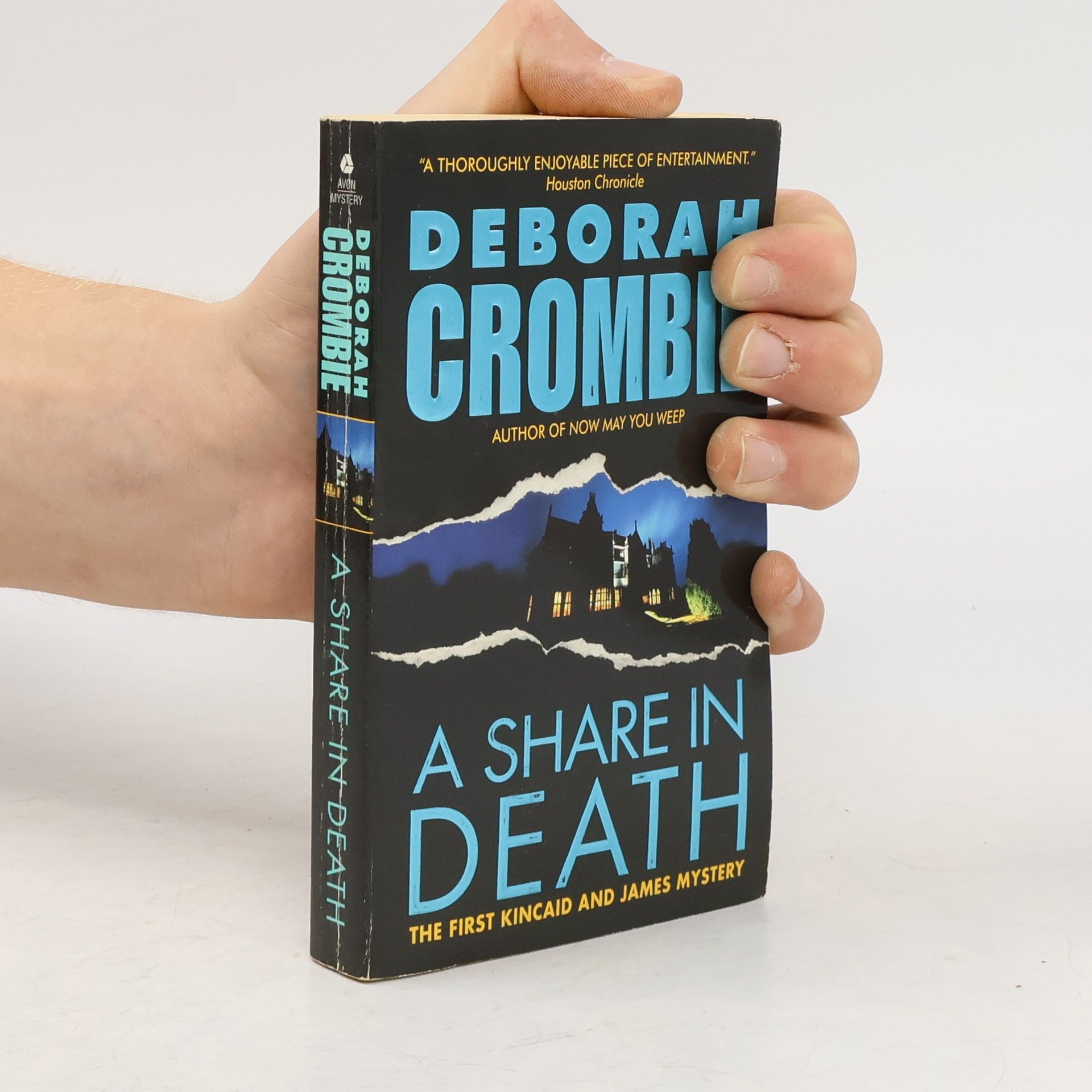 Crombie Deborah A Share in Death