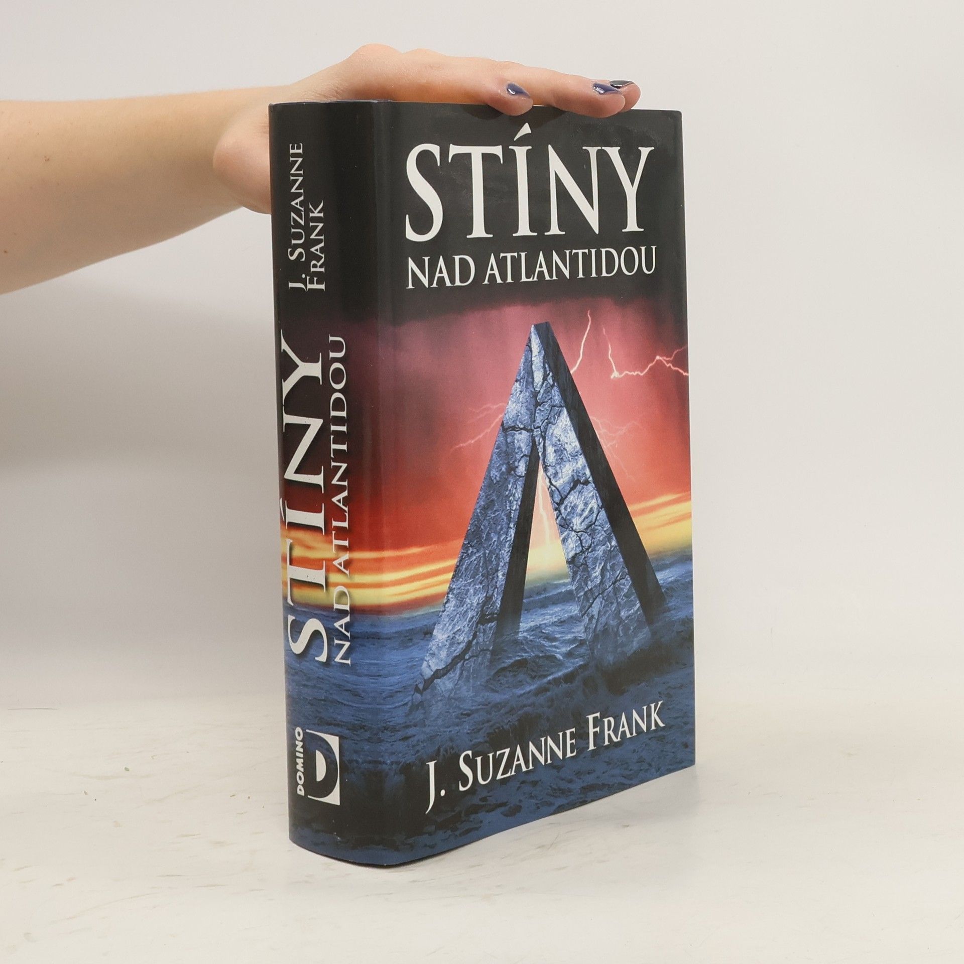 J. Suzanne Frank Stíny nad Atlantidou