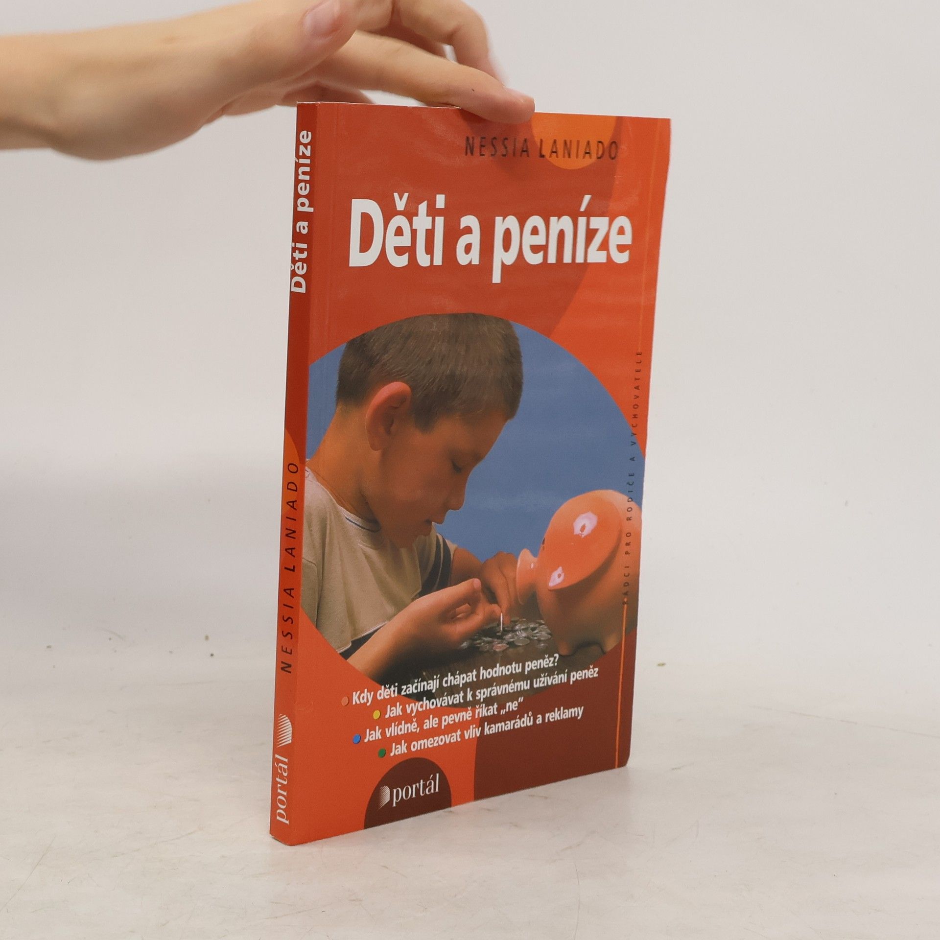 Nessia Laniado Děti a peníze