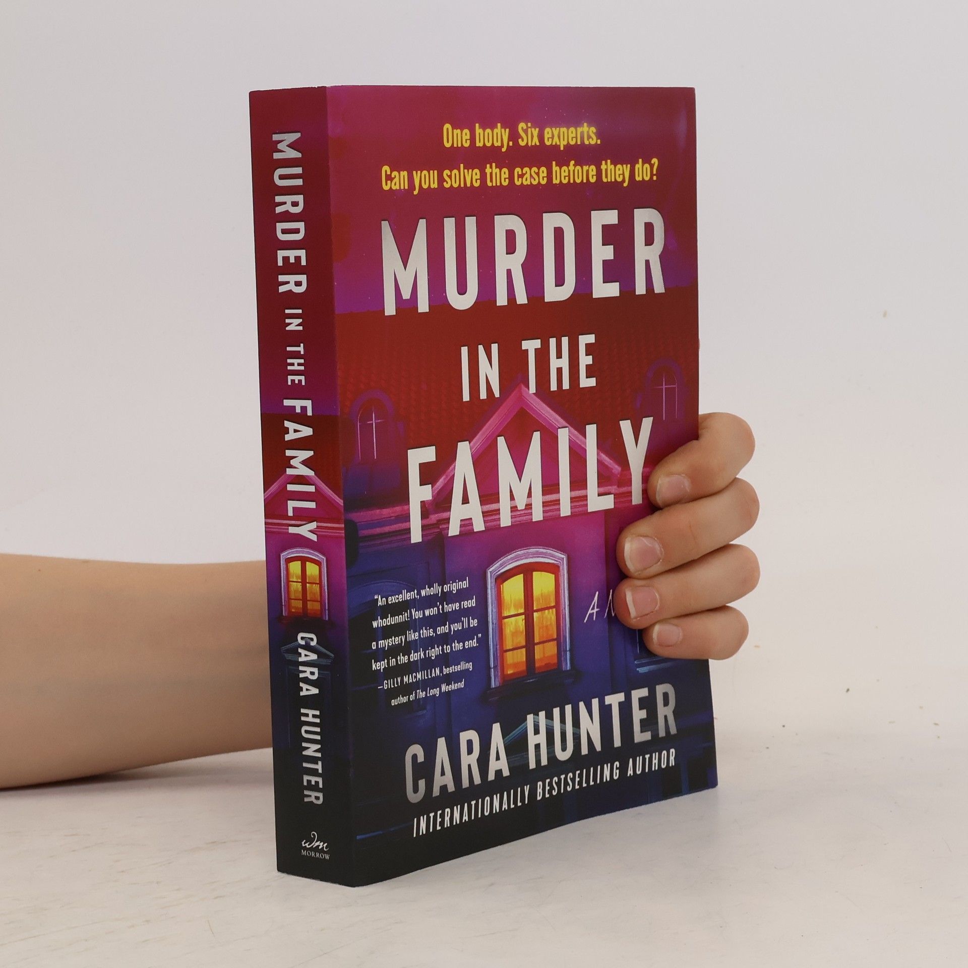 Cara Hunter Murder in the Family