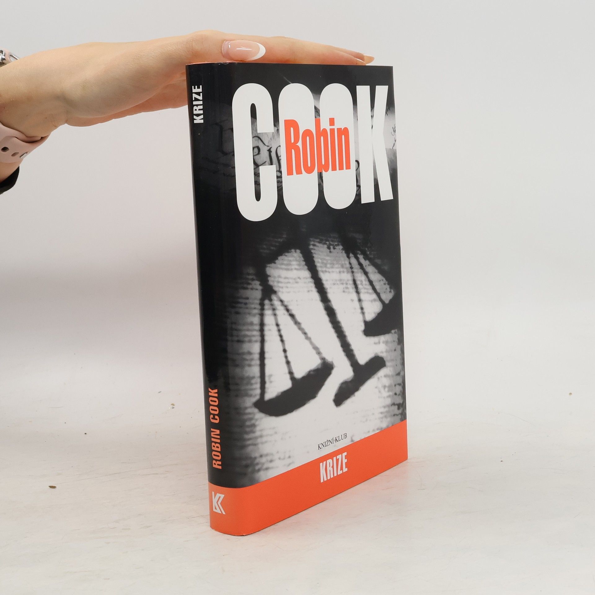 Robin Cook Krize