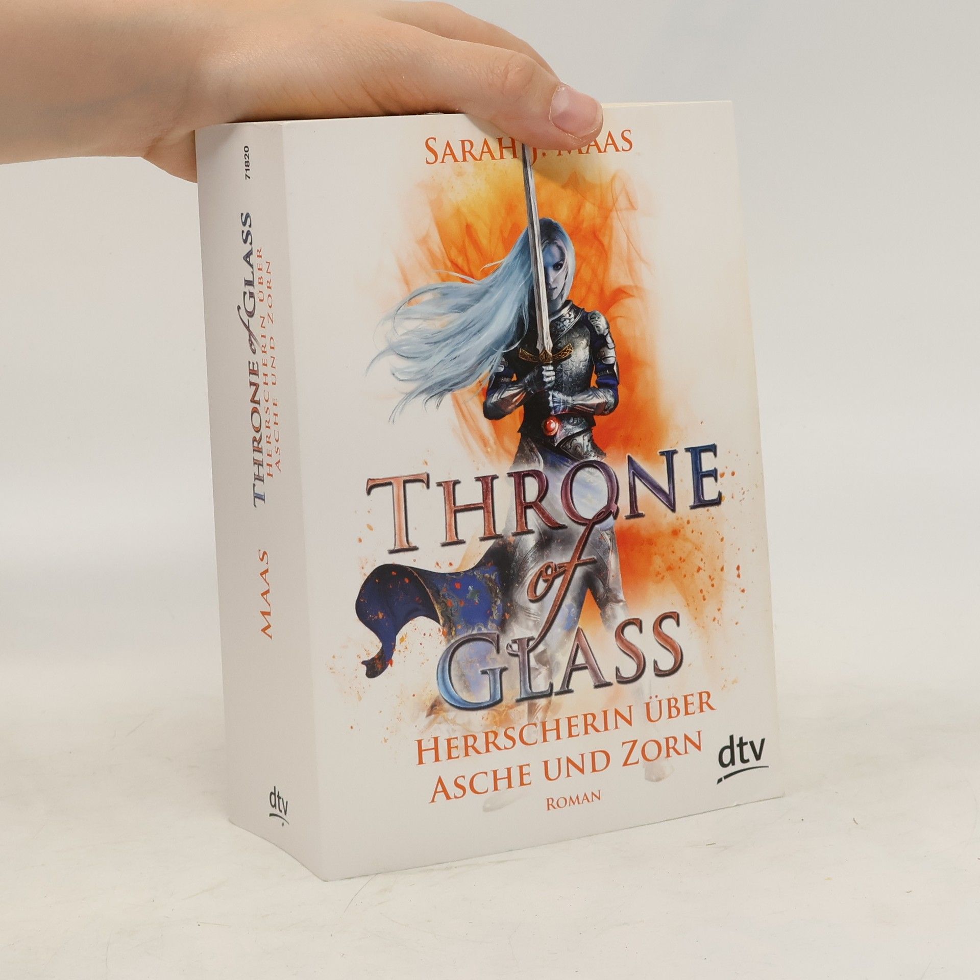 Sarah J. Maas Herrscherin über Asche und Zorn