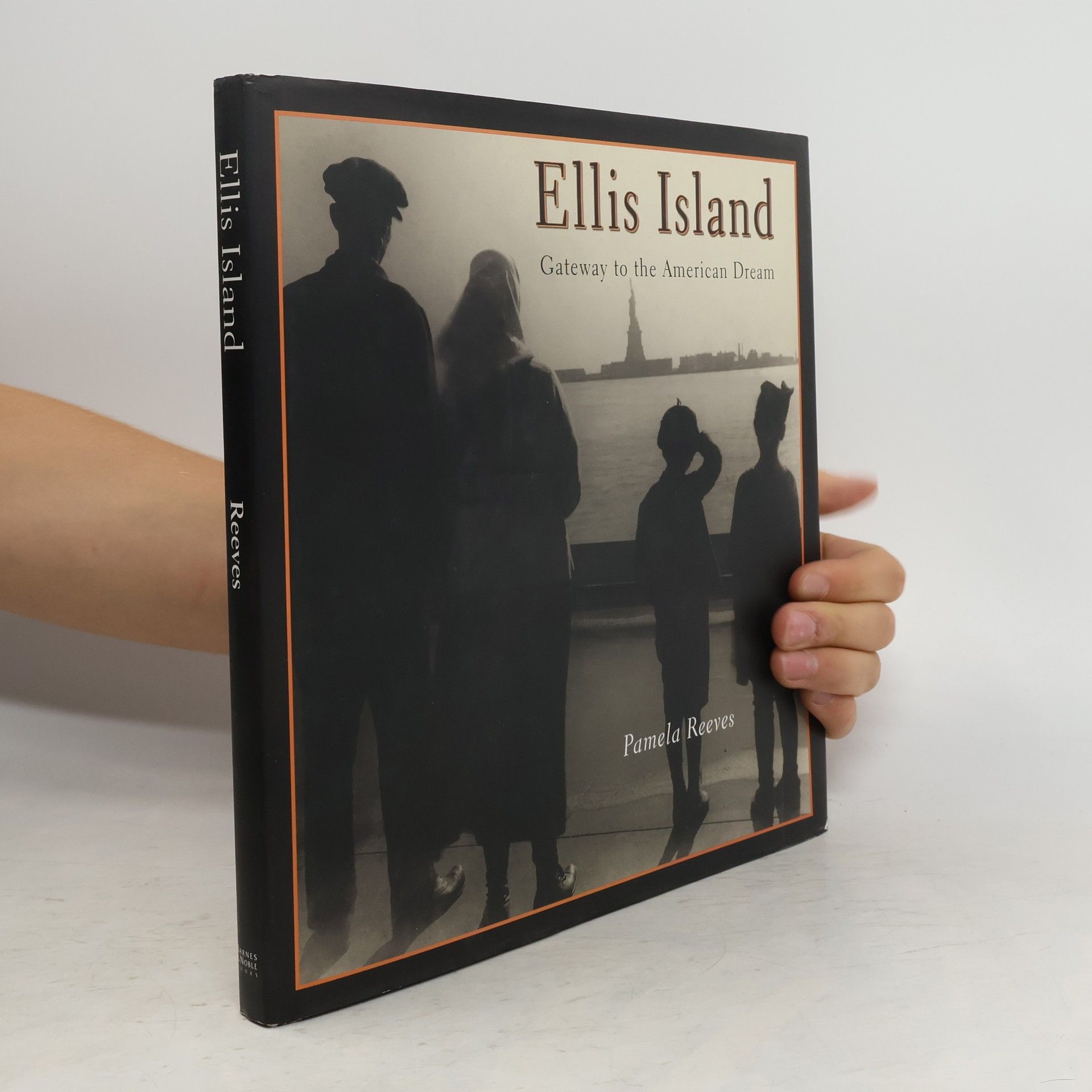 Pamela Reeves Ellis Island