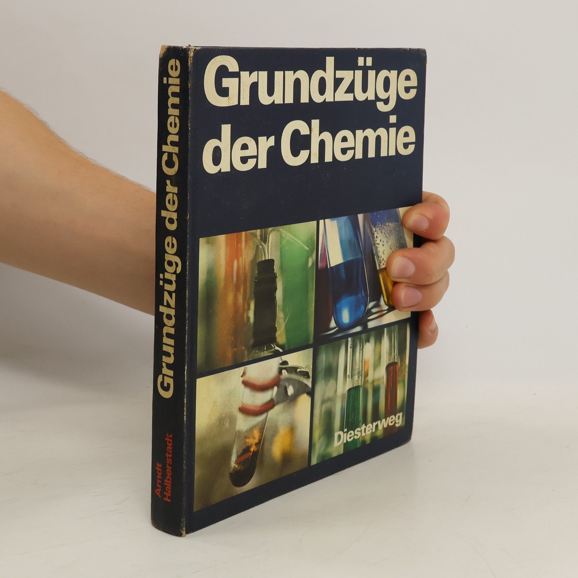 Collectif d'auteurs Chemie-Buch