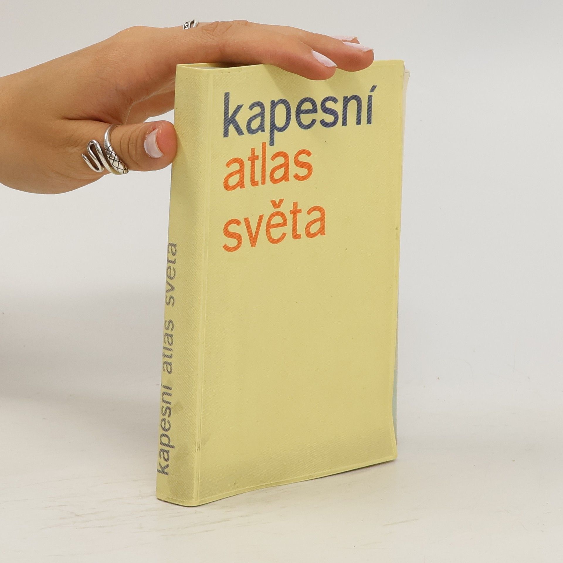 Dušan Trávníček Kapesní atlas světa