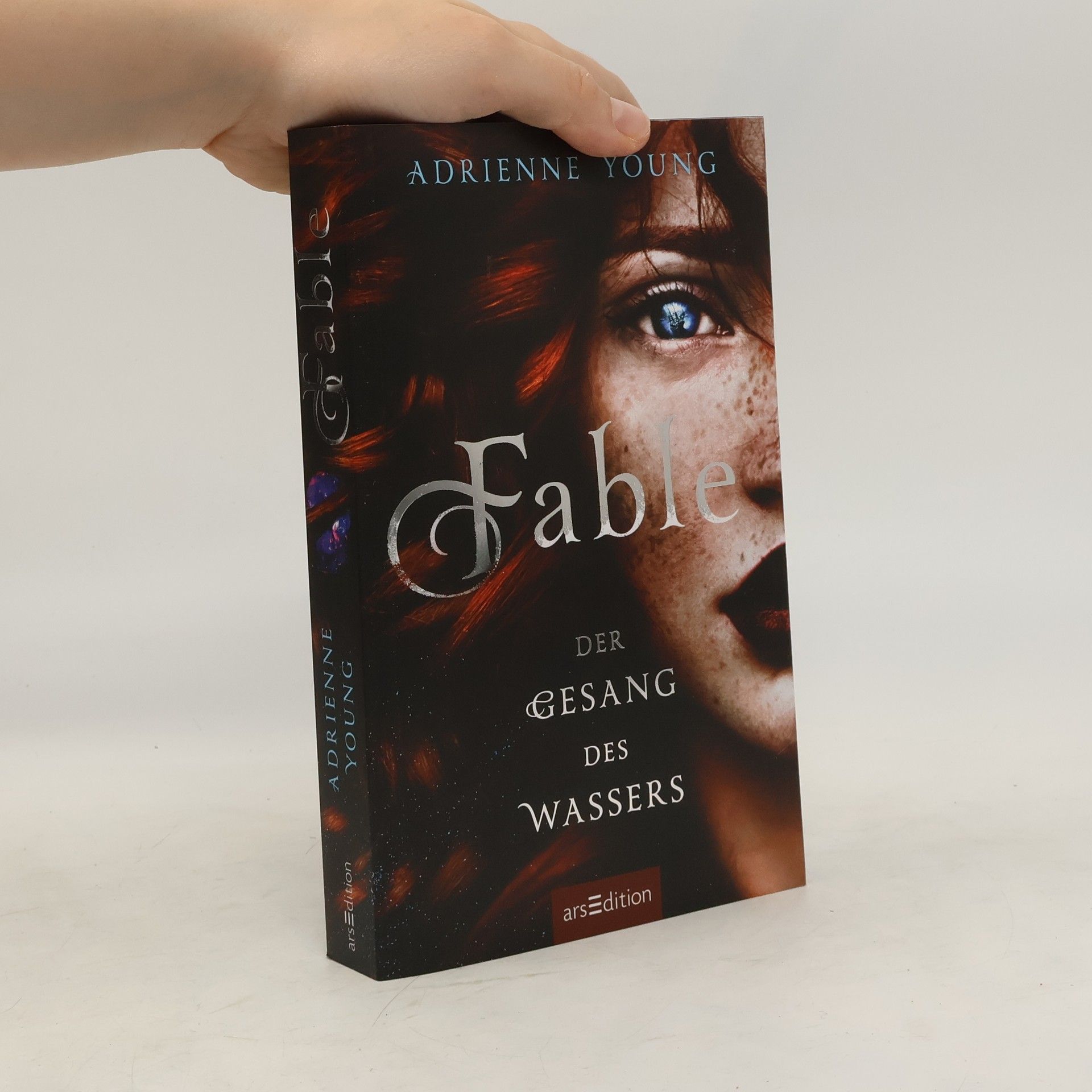 Adrienne Young Fable - Der Gesang des Wassers (Fable 1)